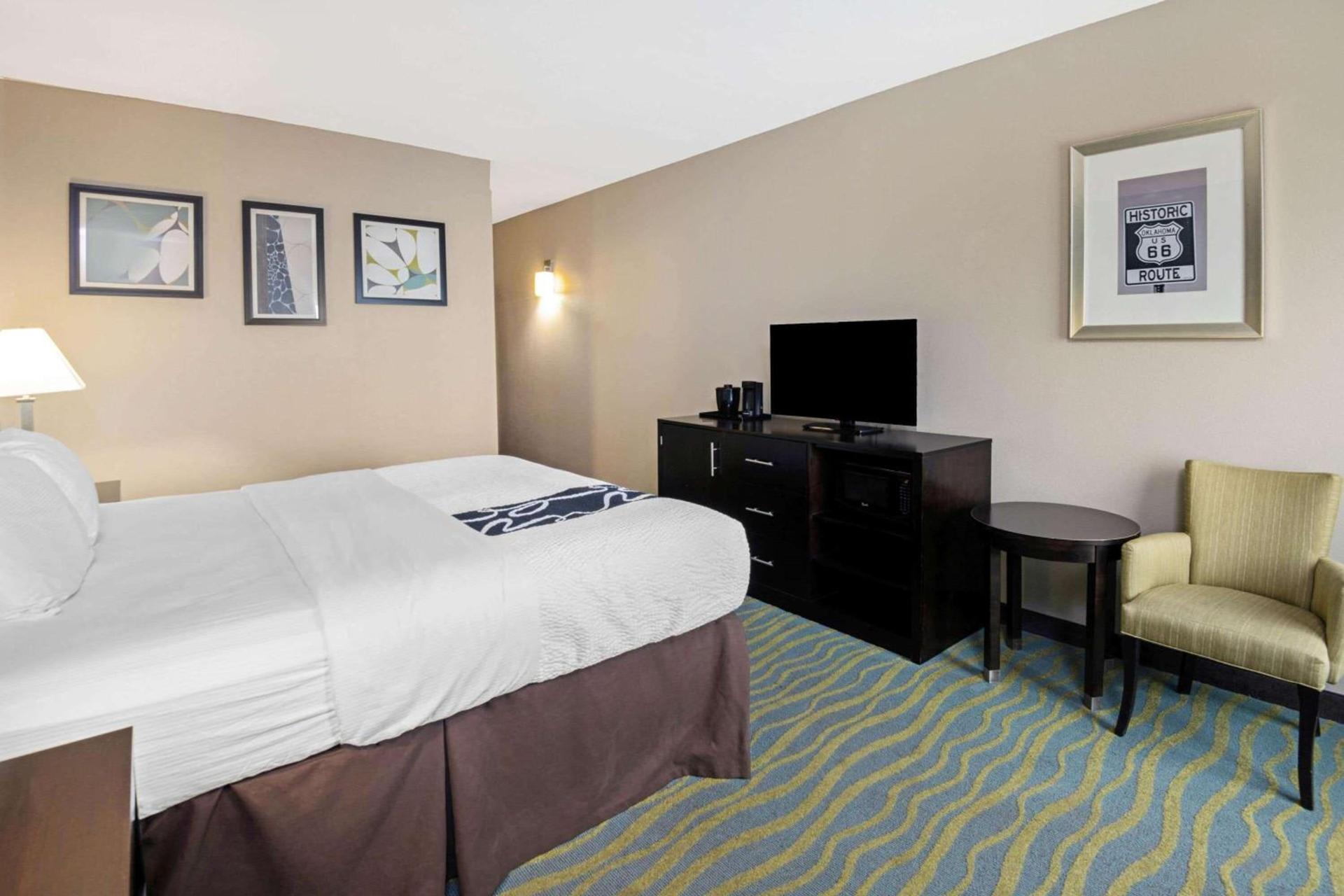 La Quinta Inn & Suites by Wyndham Durant photo 50