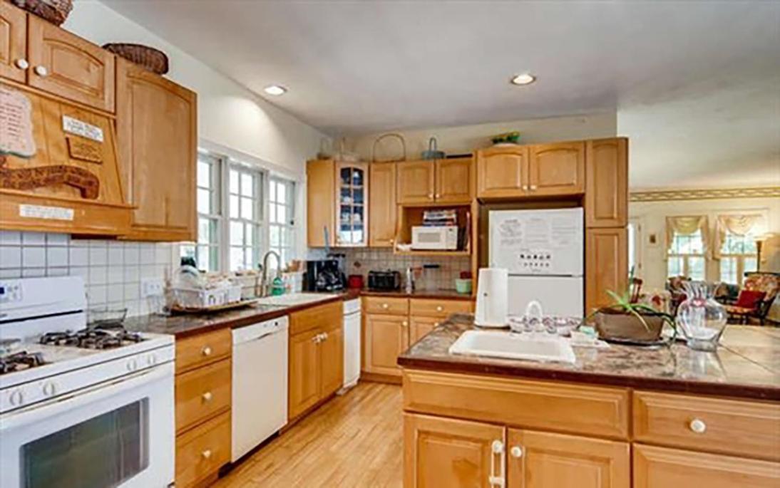 West Tisbury Inn photo 27