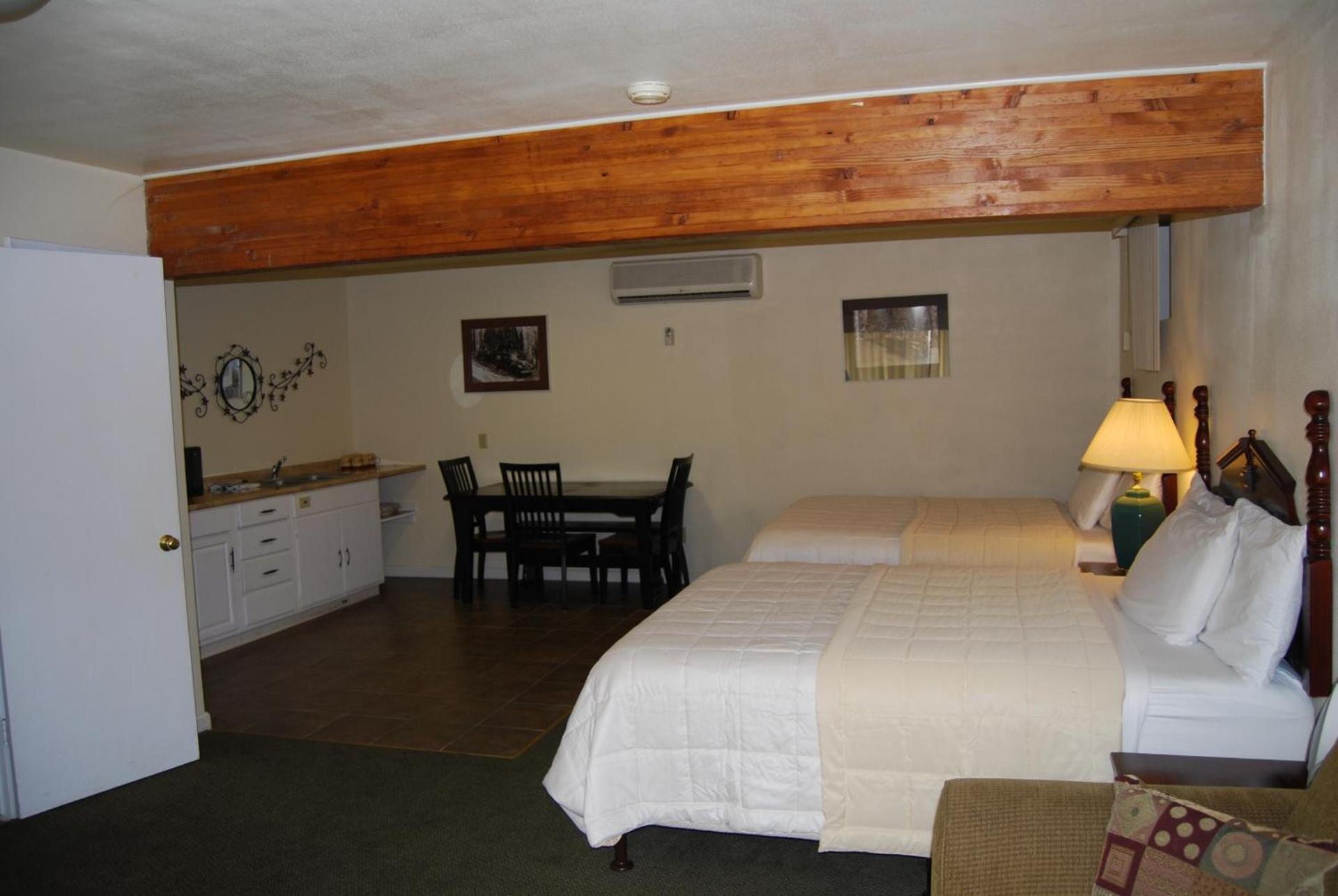 5th Street Inn photo 44