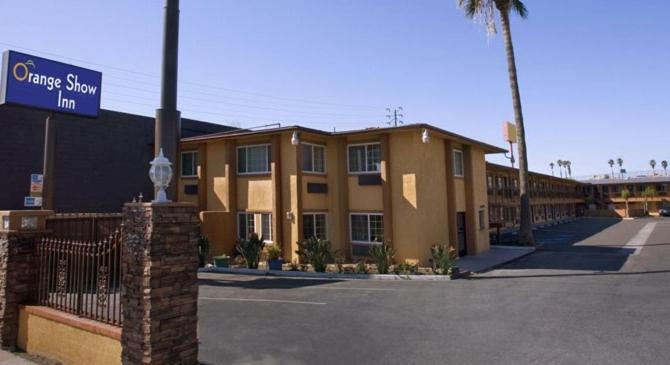 Orange Show Inn photo 1