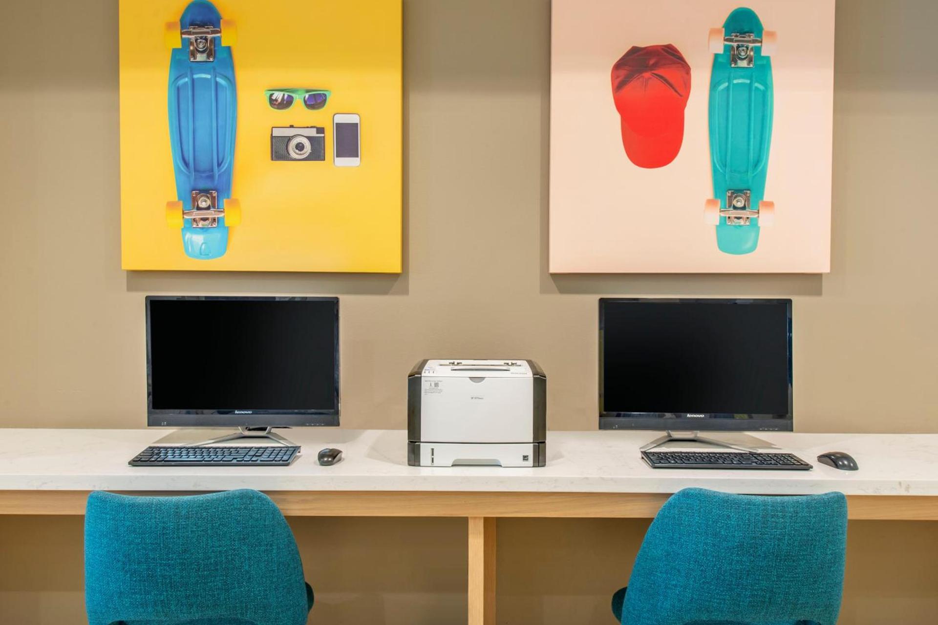 Holiday Inn Orlando – Disney Springs® Area by IHG photo 19
