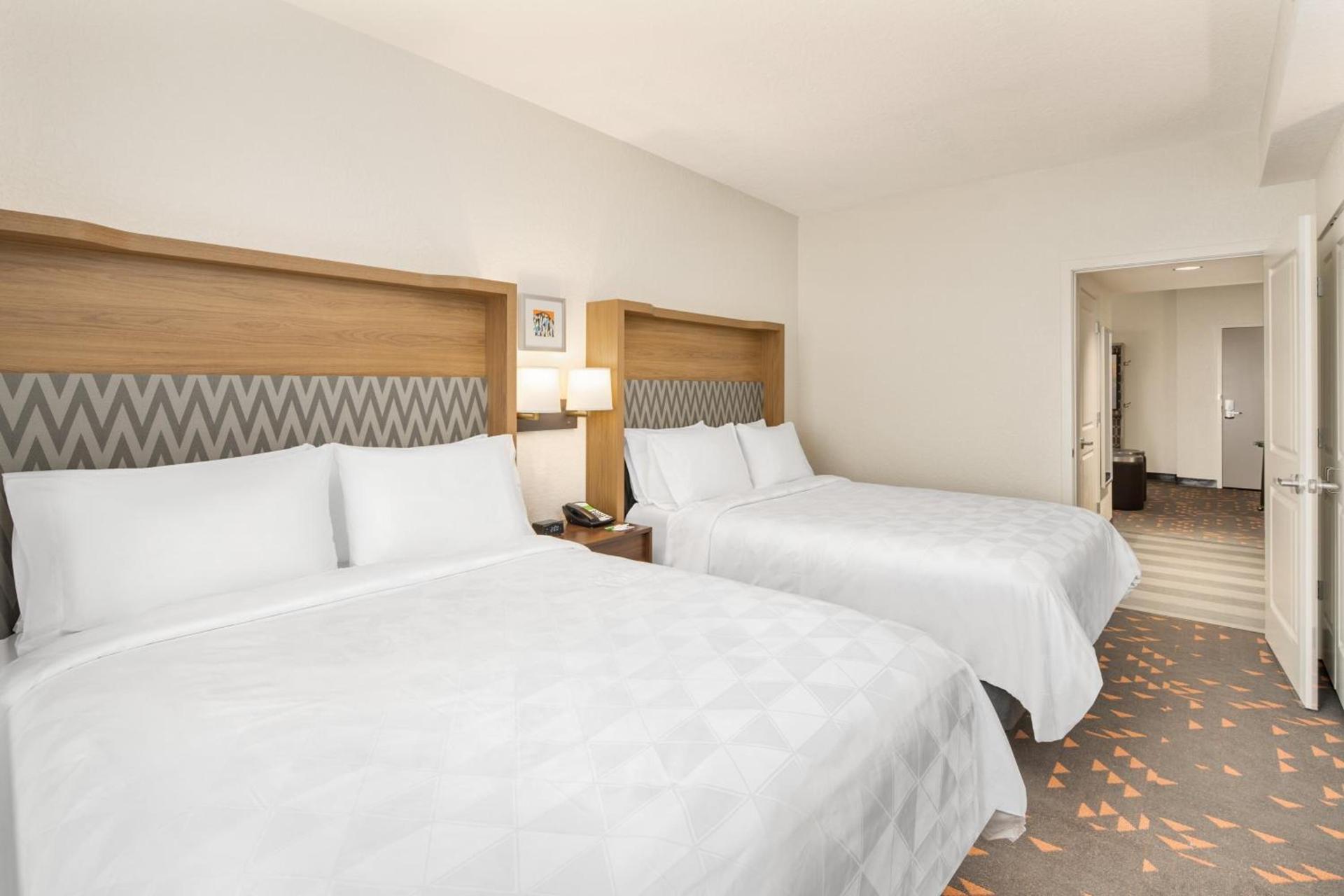 Holiday Inn & Suites Orlando - I-Drive - Theme Parks by IHG photo 26