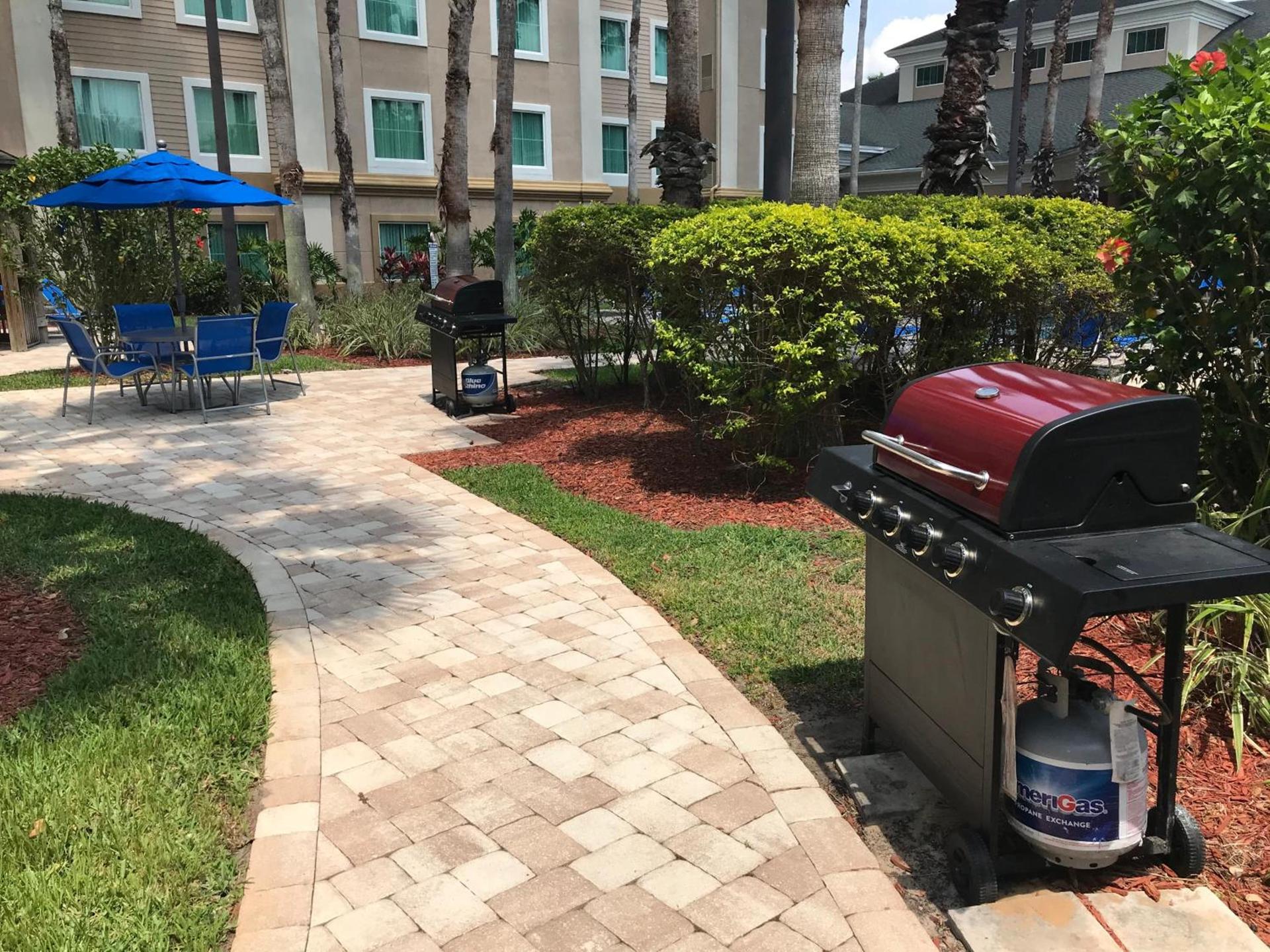 Hawthorn Extended Stay by Wyndham Orlando photo 9