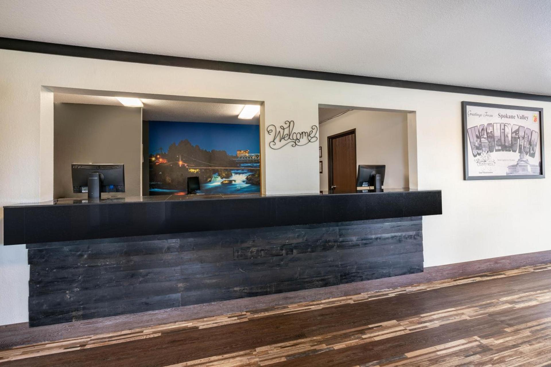 Super 8 by Wyndham Spokane Valley photo 34
