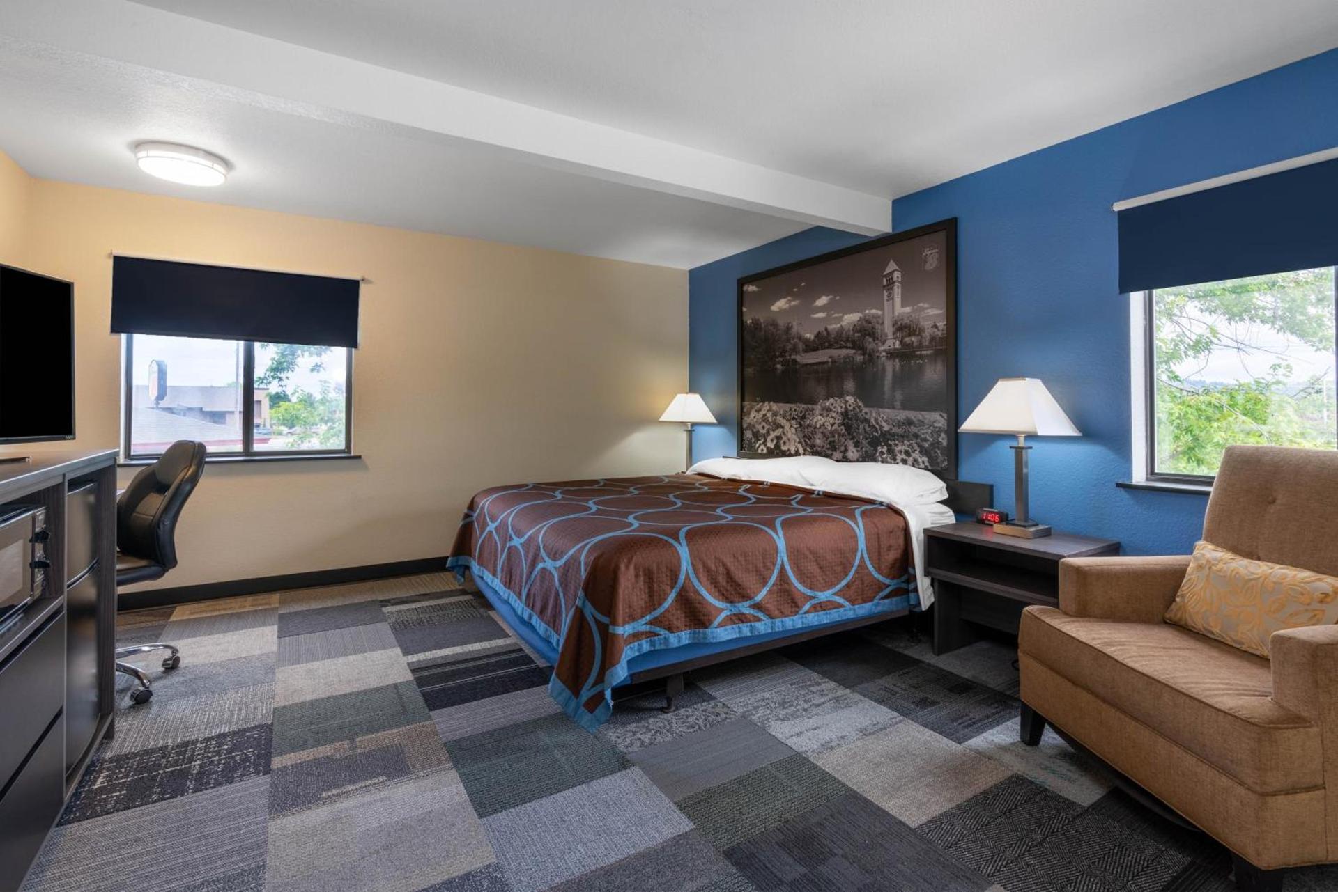 Super 8 by Wyndham Spokane Valley photo 22