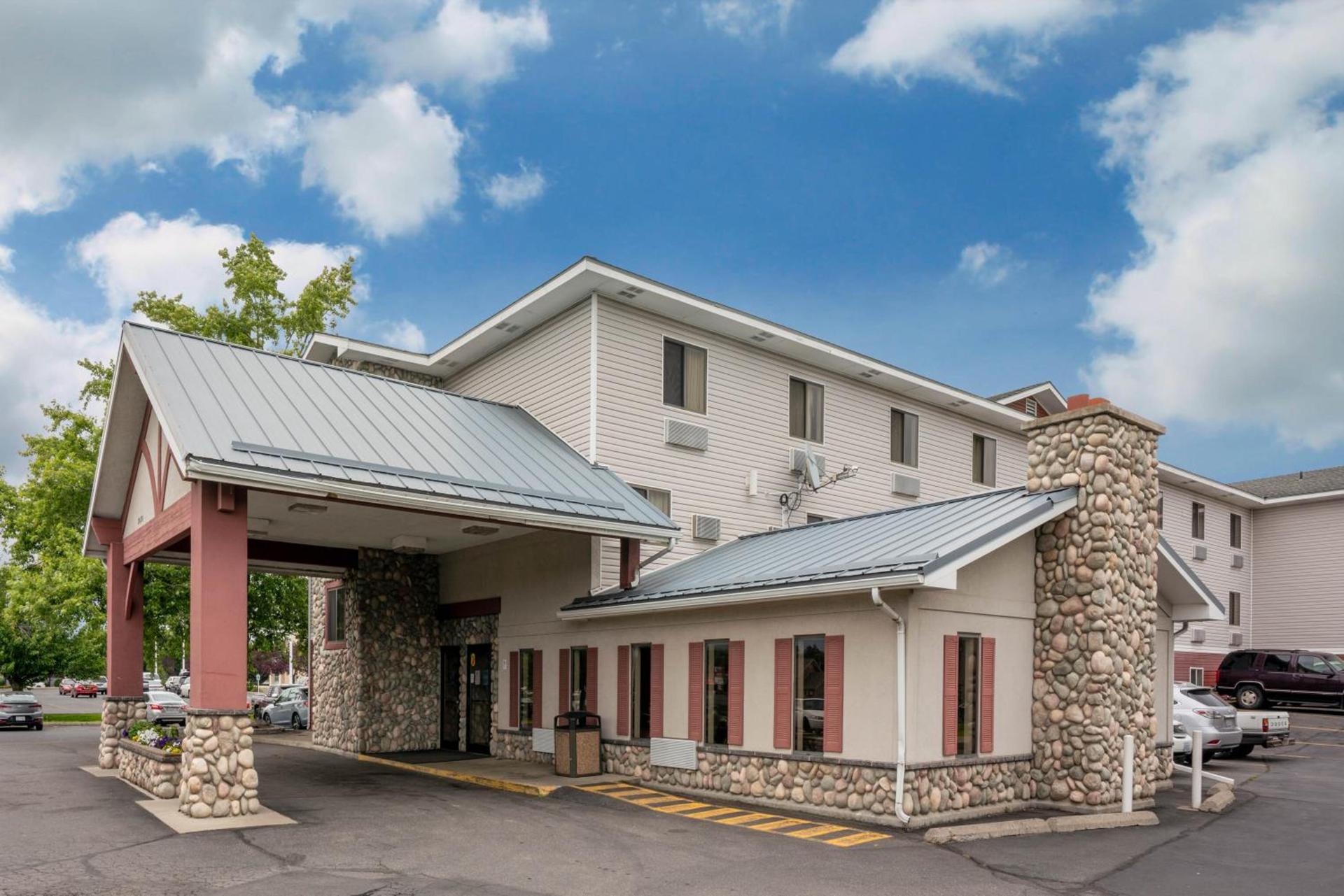 Super 8 by Wyndham Spokane Valley photo 18