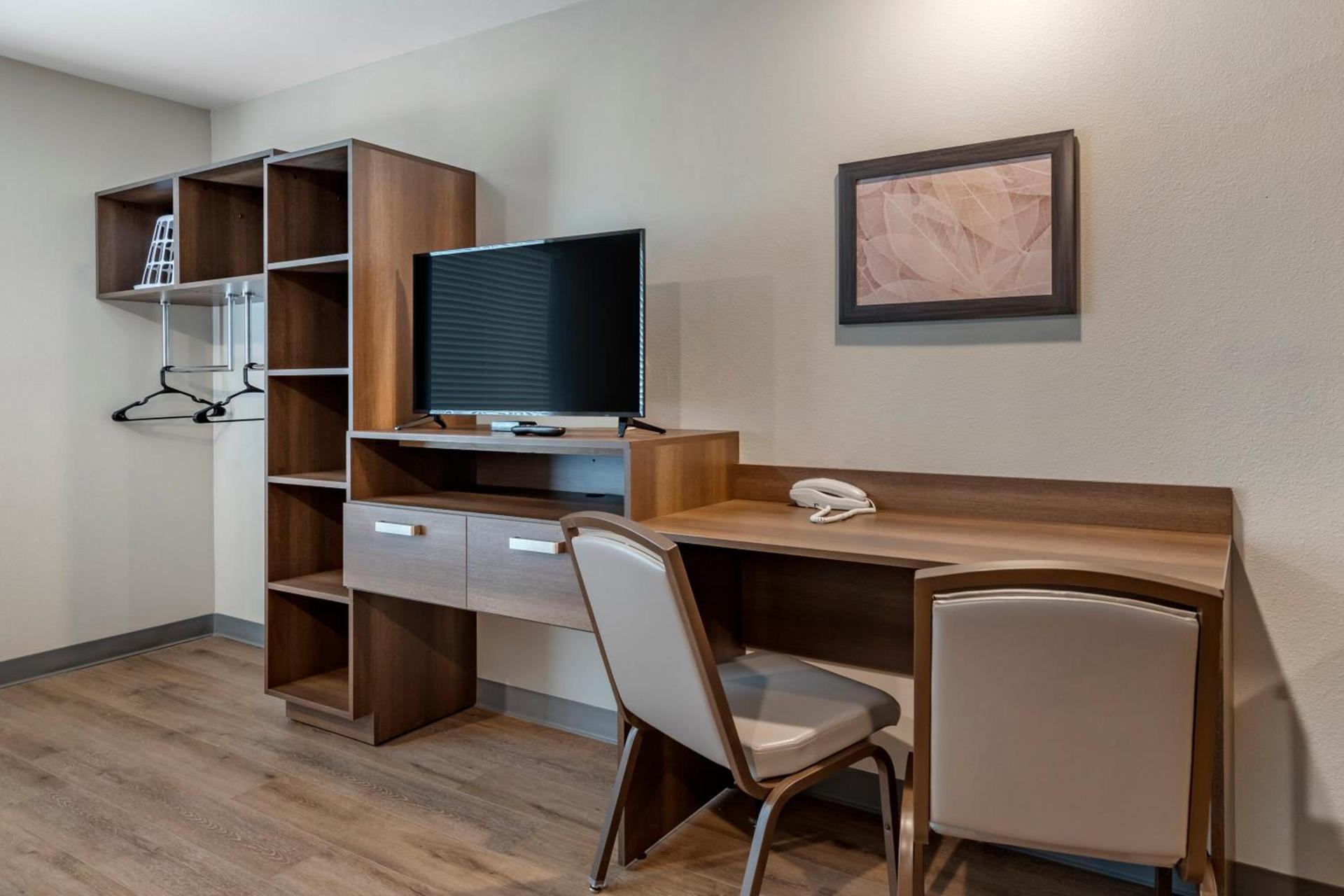 WoodSpring Suites Austin Georgetown photo 43
