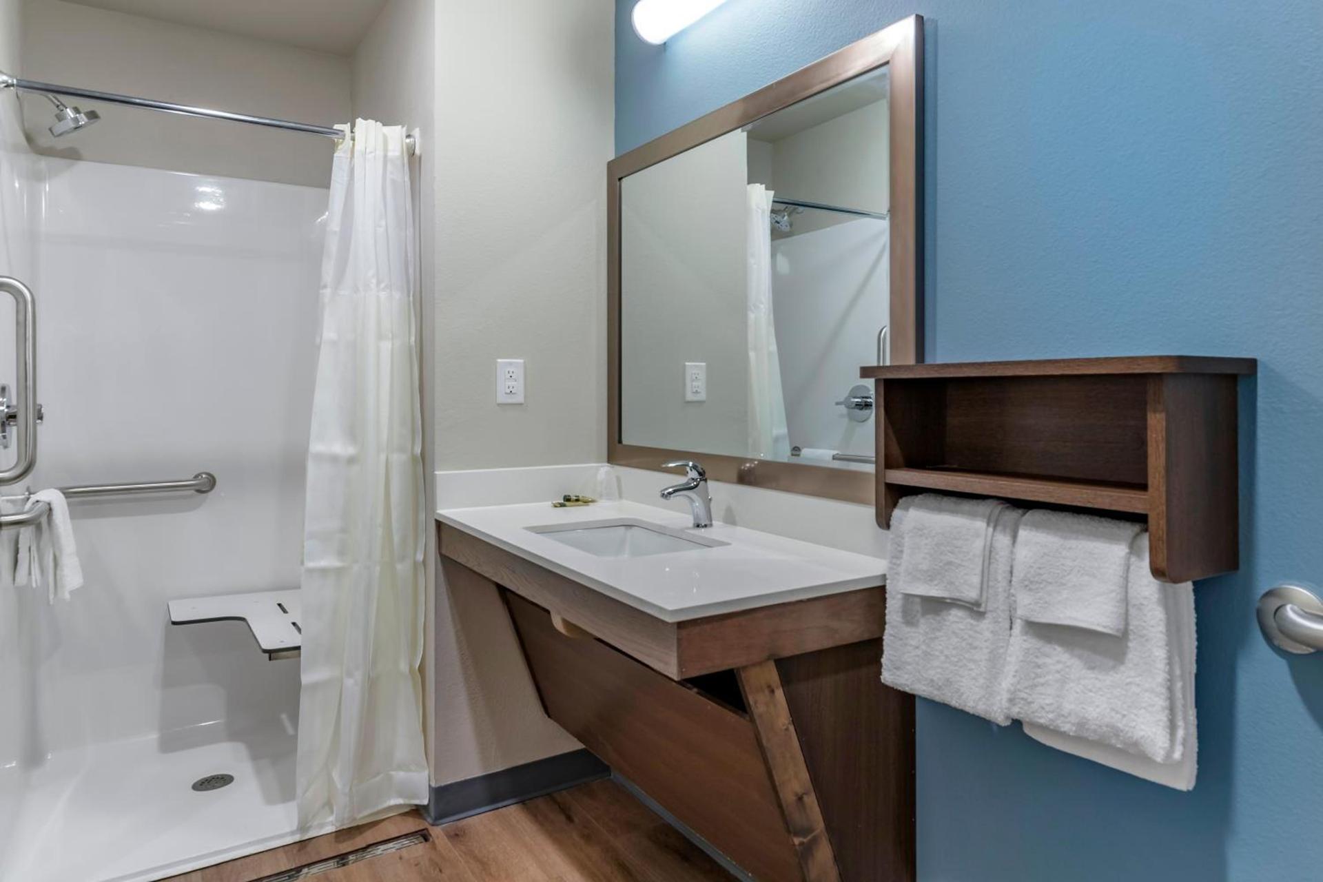 WoodSpring Suites Austin Georgetown photo 40