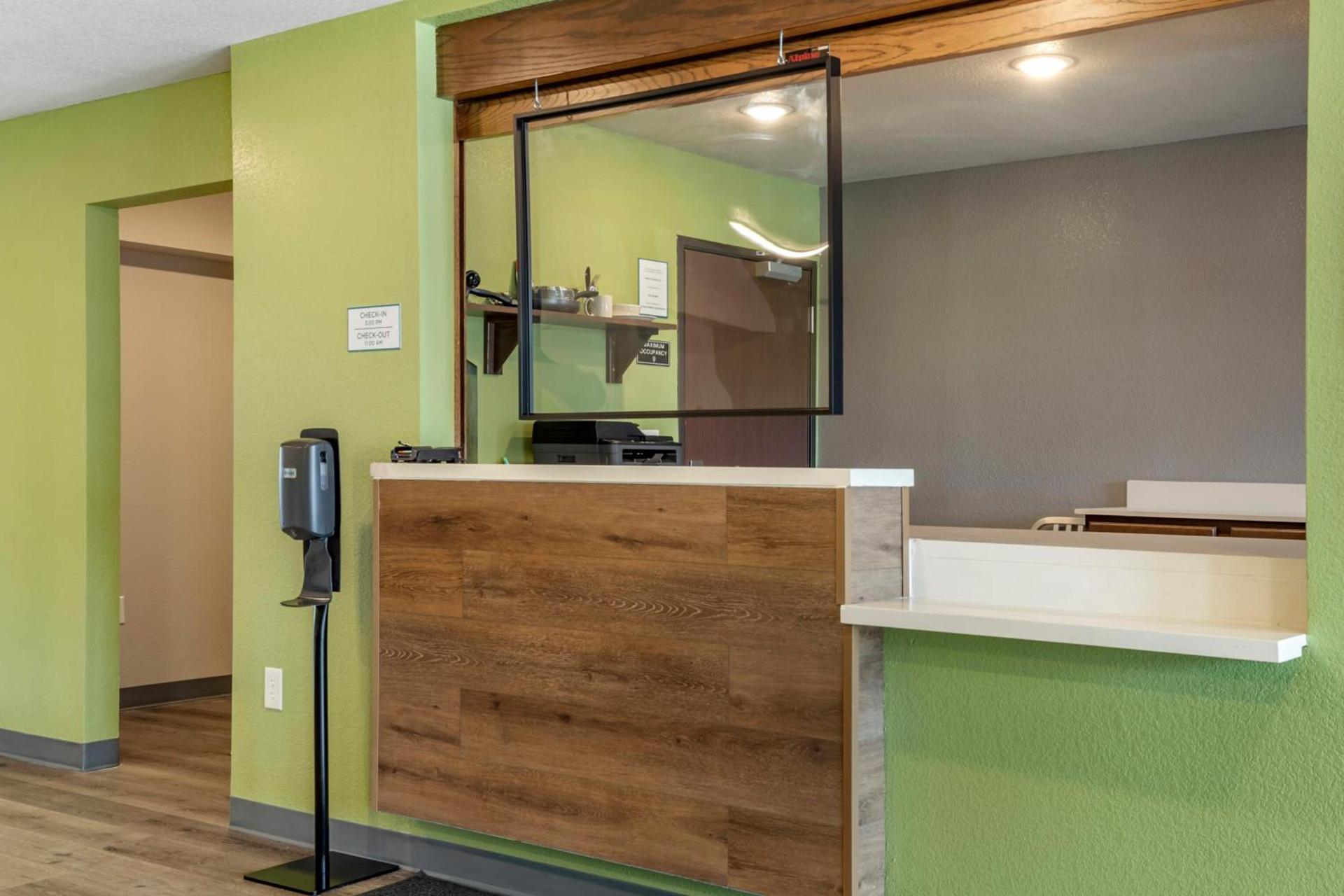 WoodSpring Suites Austin Georgetown photo 33