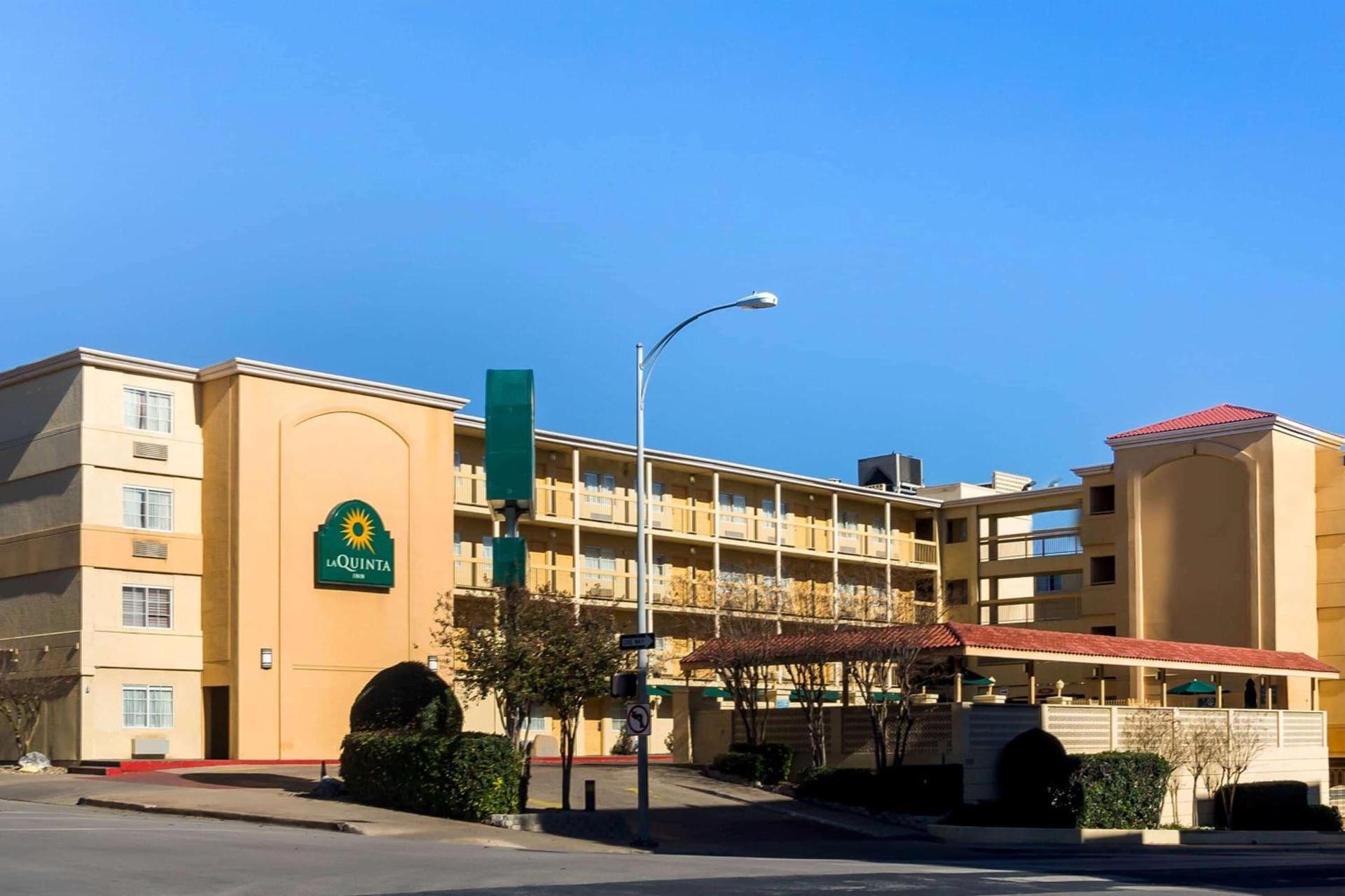 La Quinta Inn by Wyndham Austin Capitol / Downtown photo 31