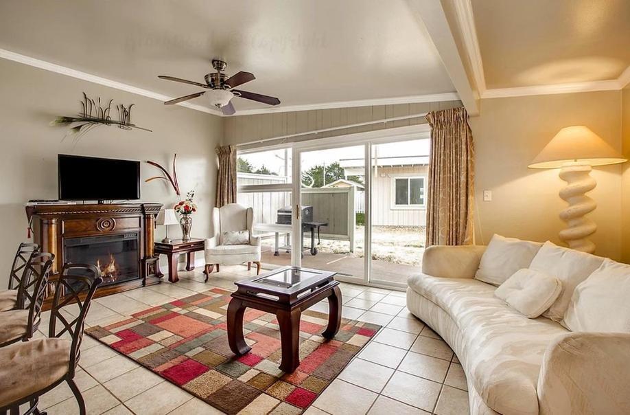 Beachwood Condos & Resort photo 4