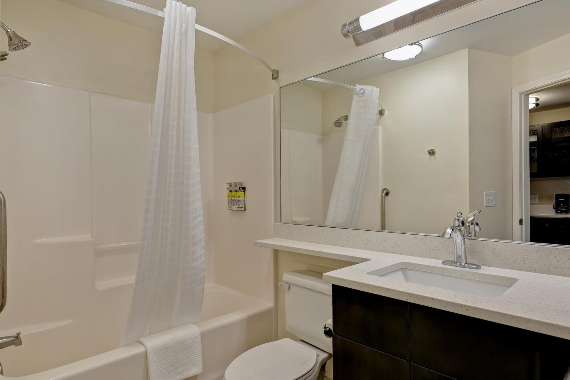 Candlewood Suites Indianapolis - South by IHG photo 16
