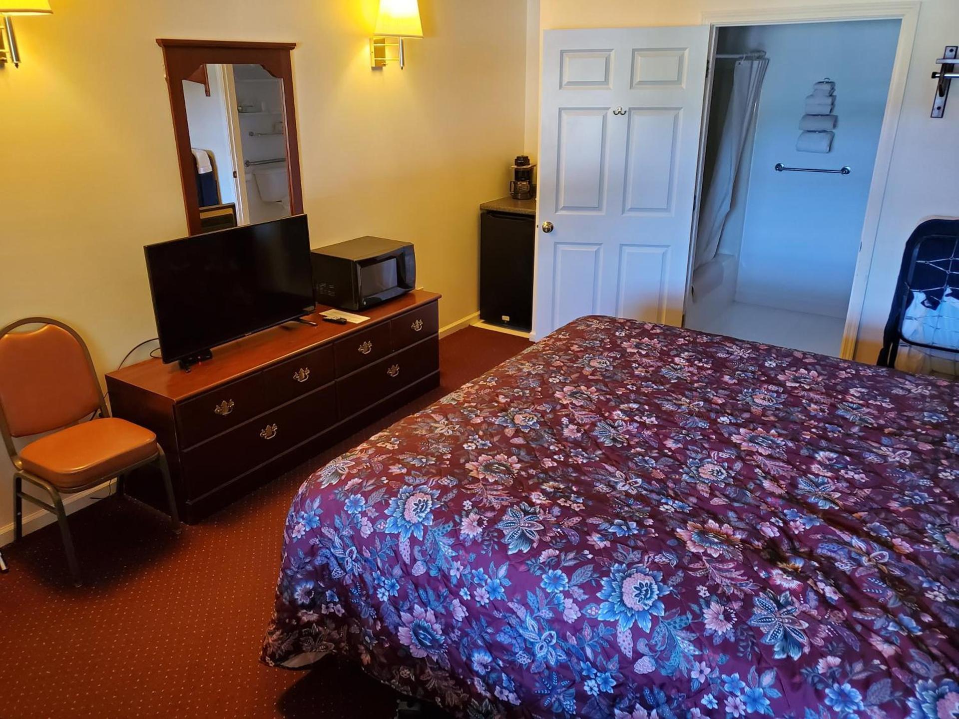 Lake View Motel photo 8