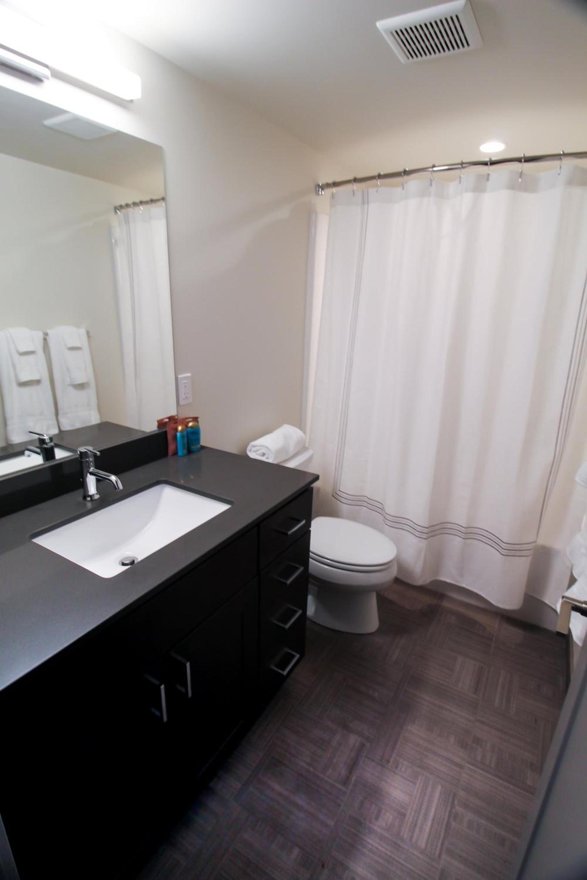 The Lofts at Downtown Salem photo 20