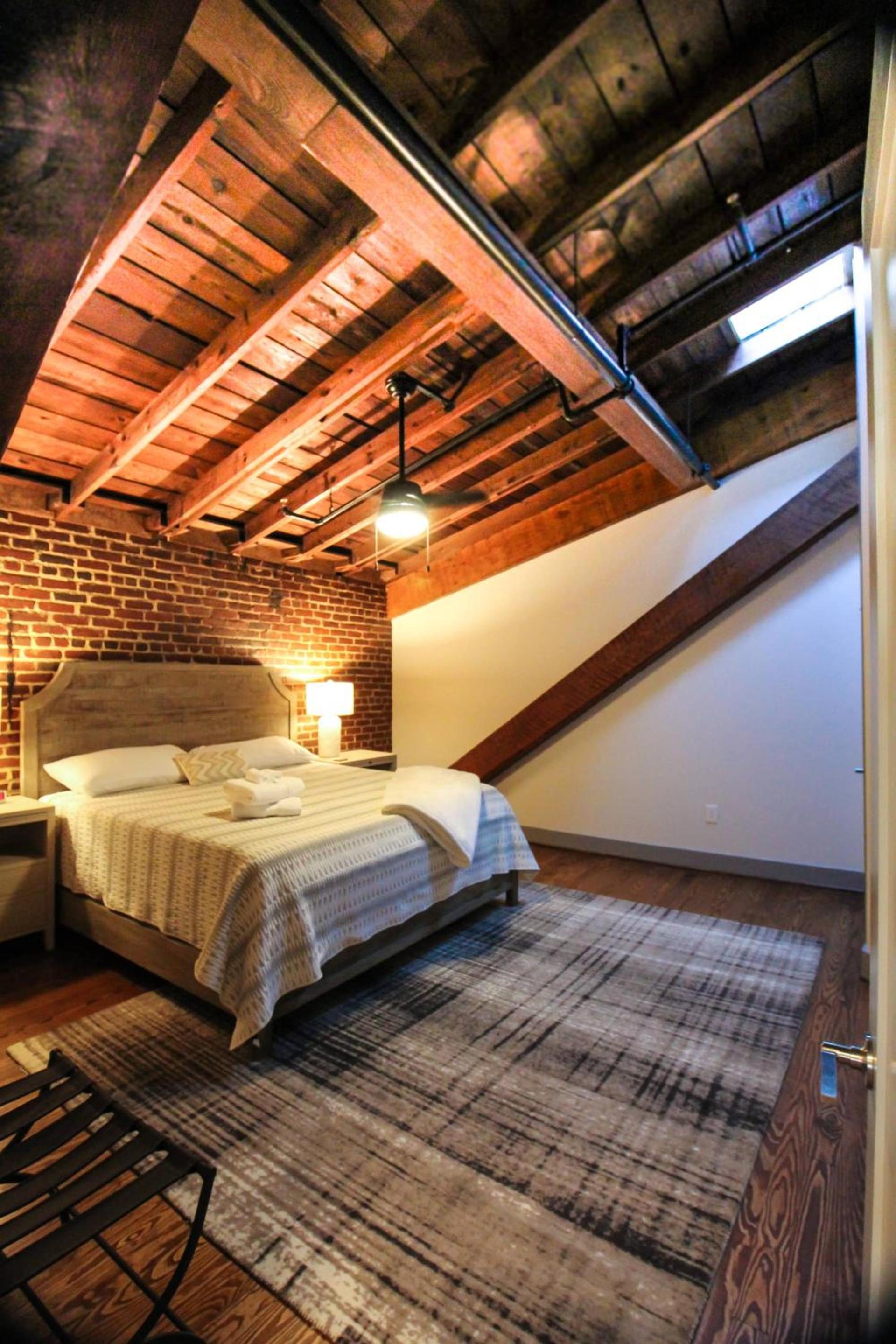The Lofts at Downtown Salem photo 23