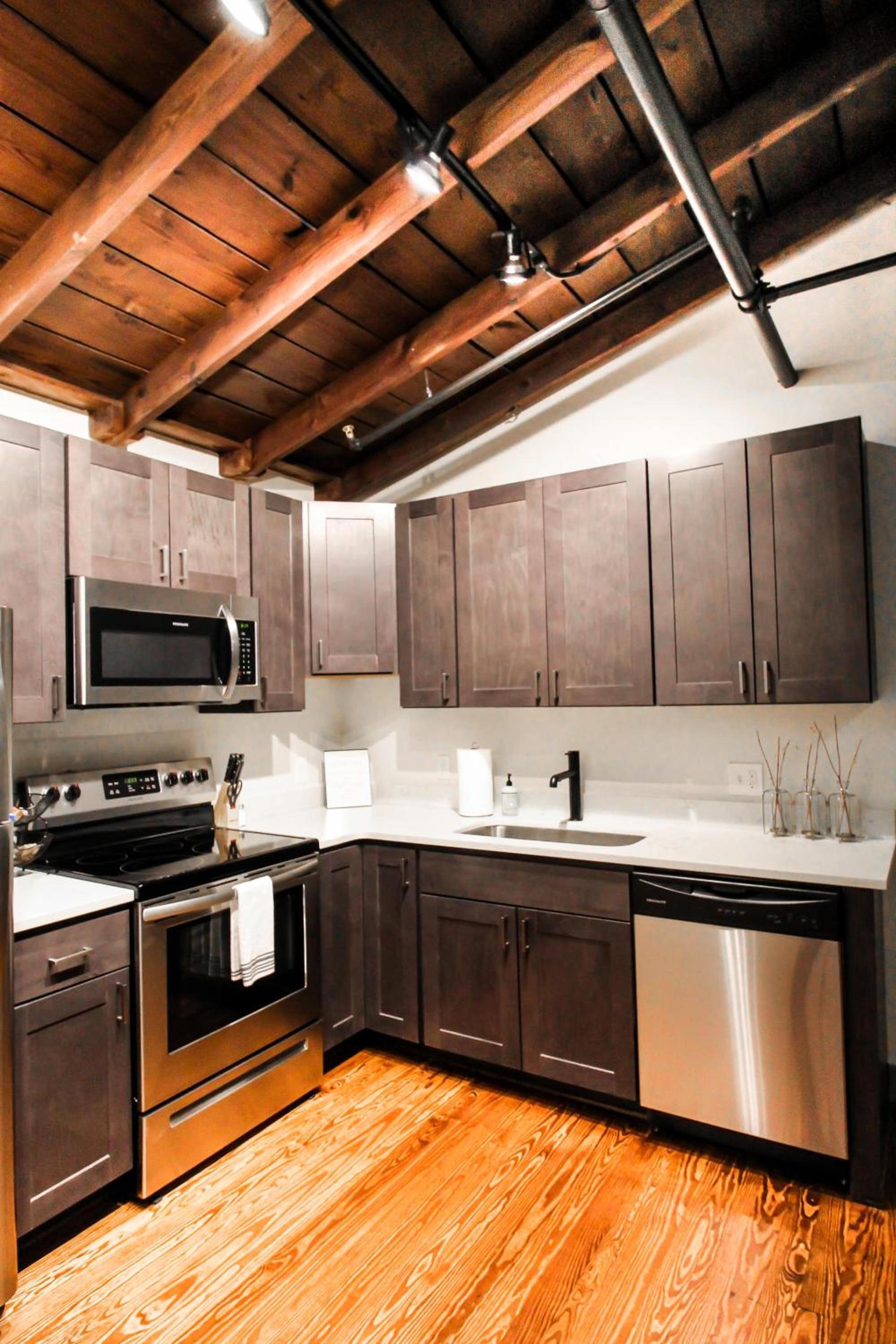 The Lofts at Downtown Salem photo 11