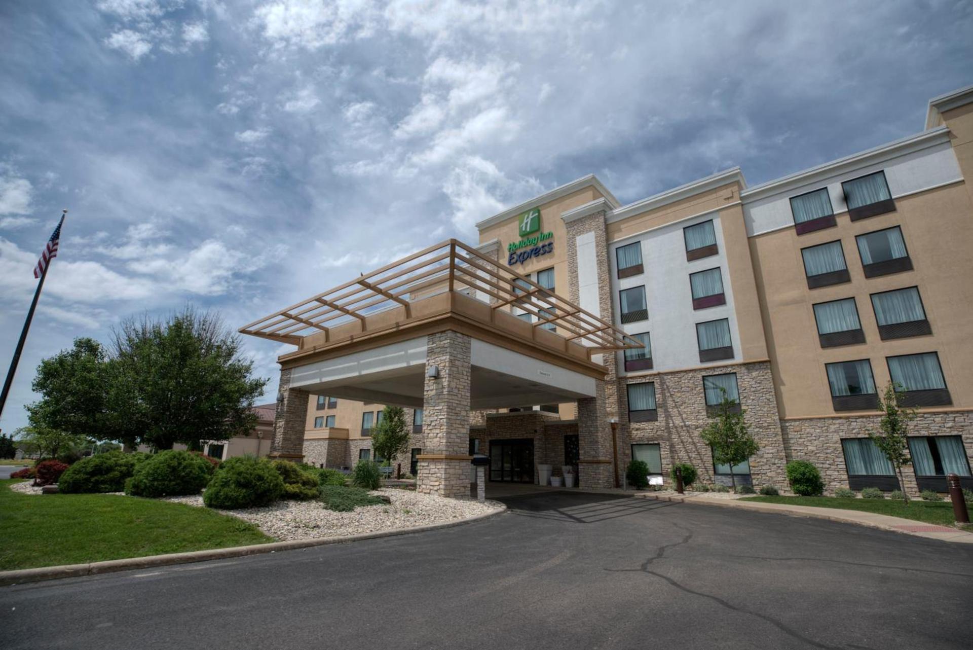 Holiday Inn Express Janesville-I-90 & US Highway 14 by IHG photo 34