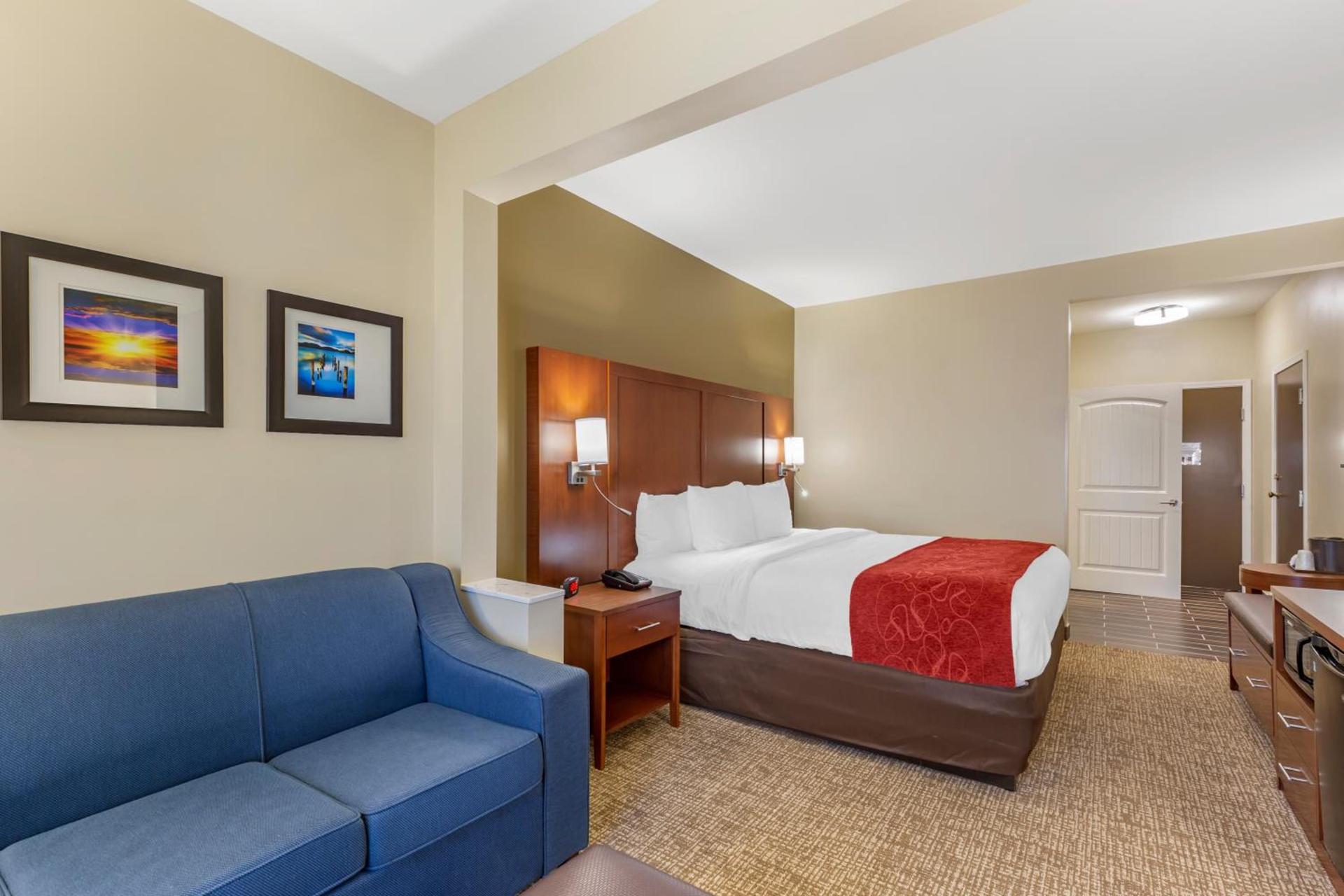 Comfort Suites Near Camp Lejeune photo 25