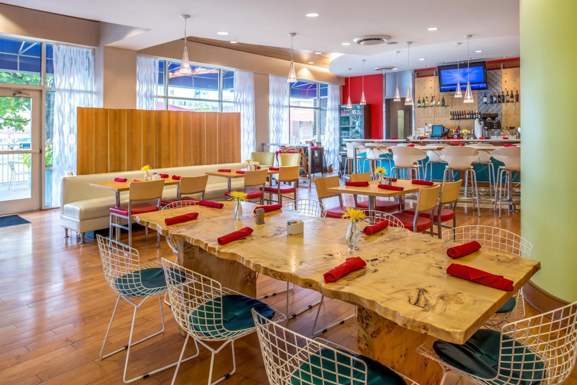 Hotel Indigo Columbus Architectural Center by IHG photo 36