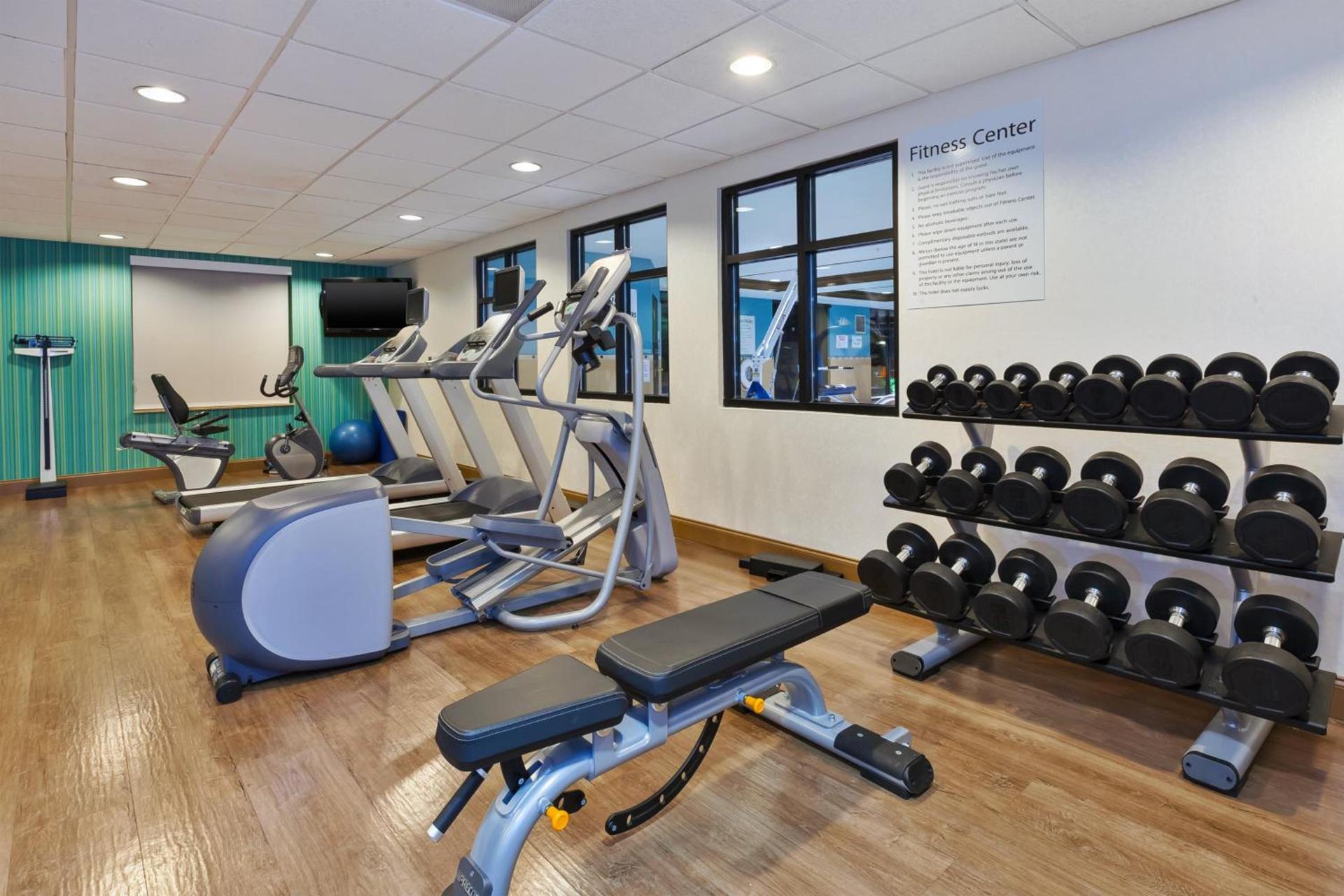 Holiday Inn Express Hotel & Suites Warminster-Horsham by IHG photo 12