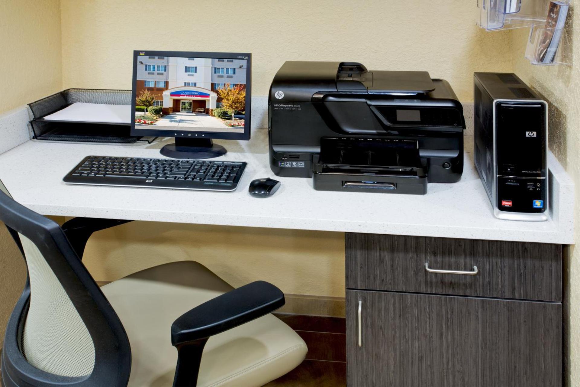 Candlewood Suites Medford by IHG photo 7