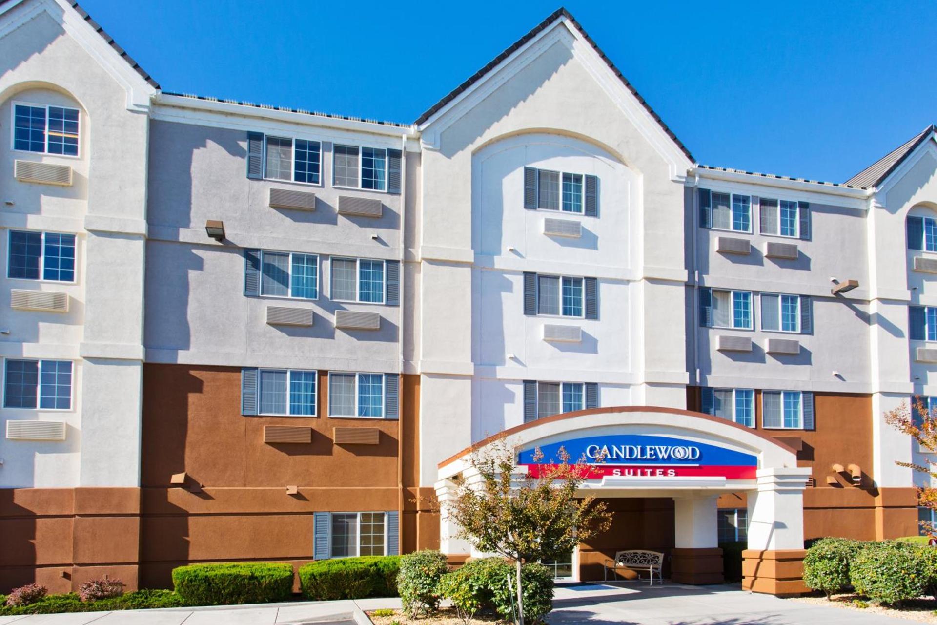 Candlewood Suites Medford by IHG photo 1
