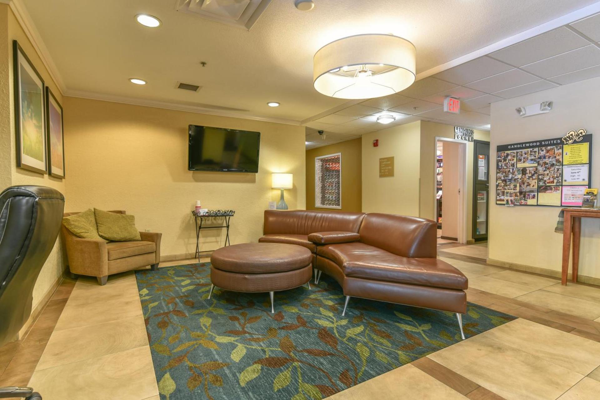 Candlewood Suites Medford by IHG photo 5