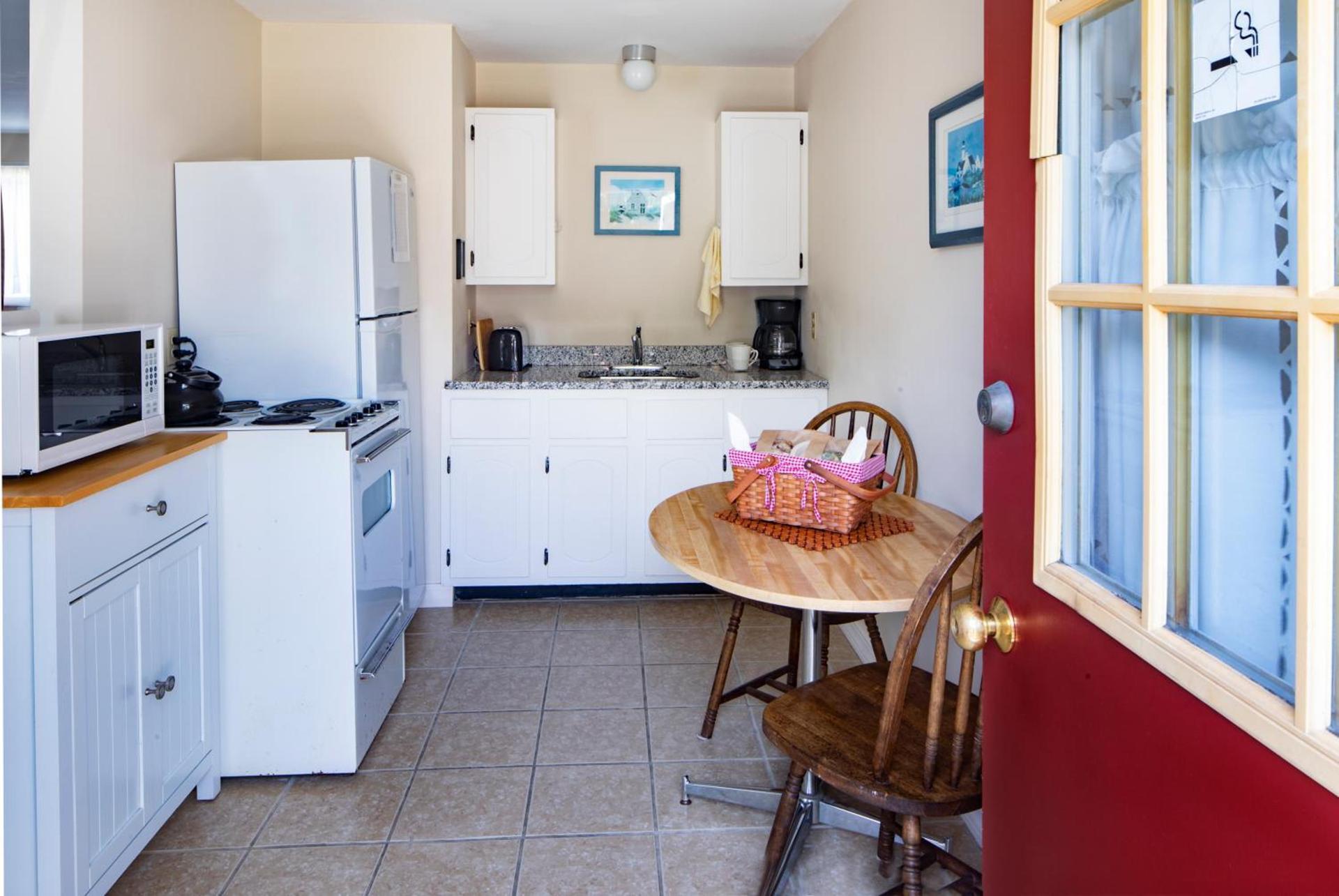 Sesuit Harbor House photo 39