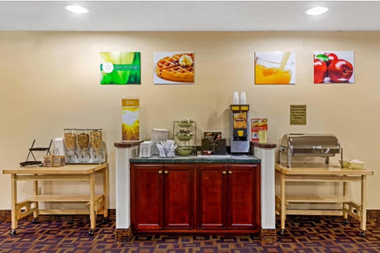 Quality Inn High Point - Archdale photo 11