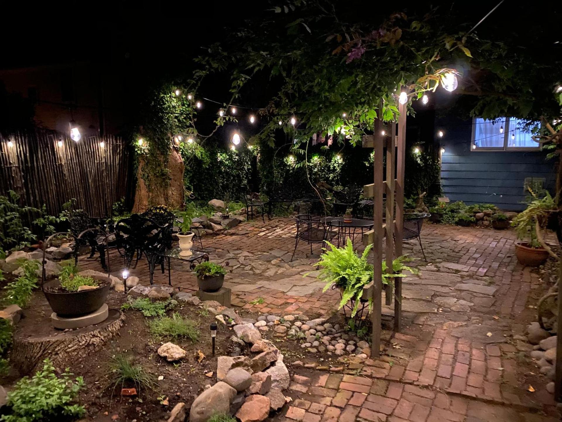 Daniels House Inn photo 34