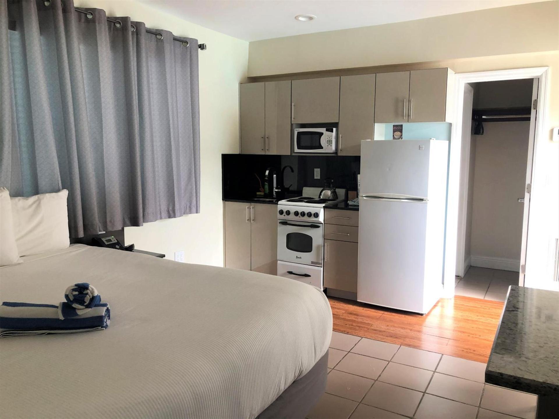 Caribbean Resort Suites photo 4