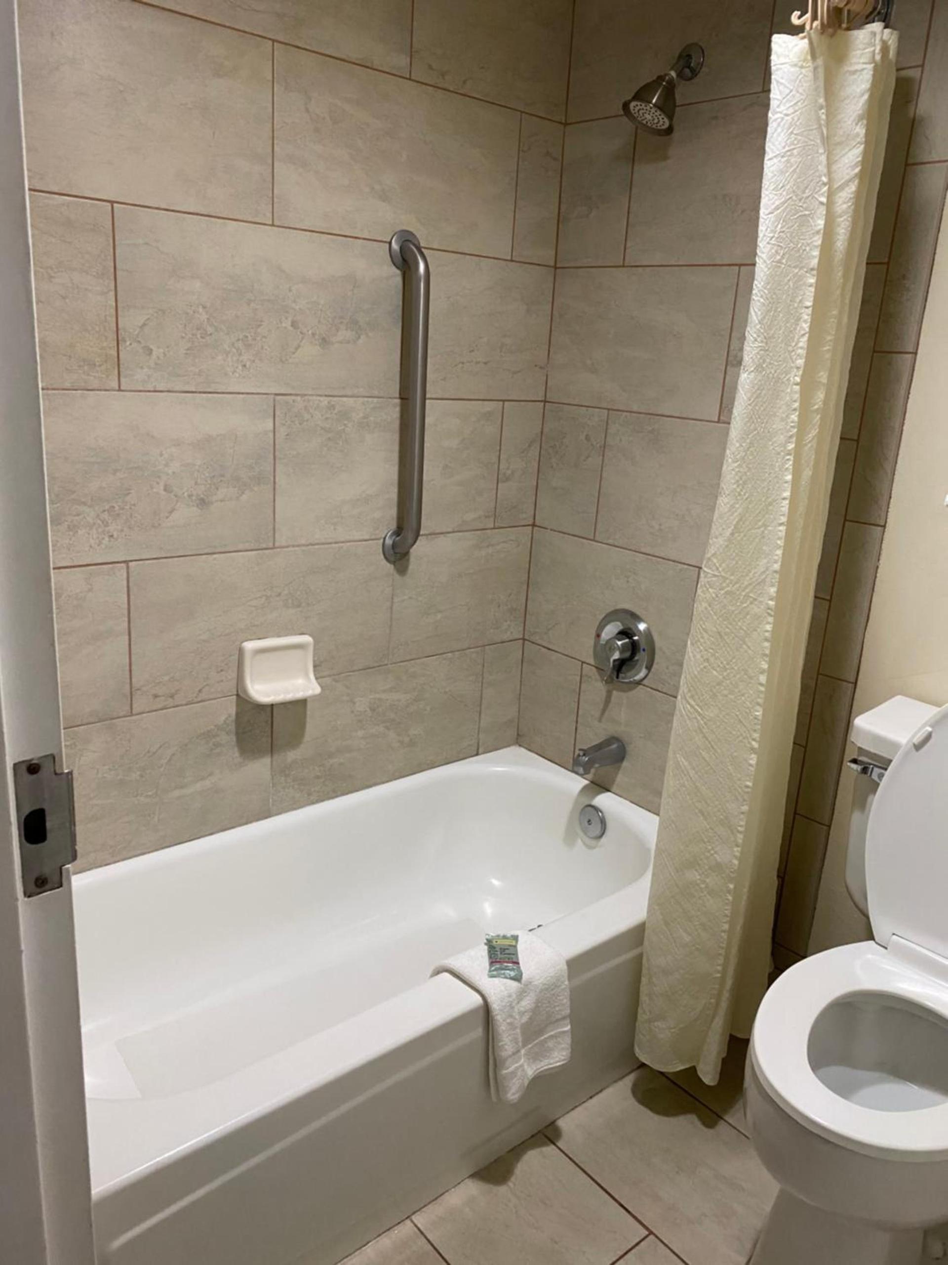 Best Western Tallahassee Downtown Inn and Suites photo 40