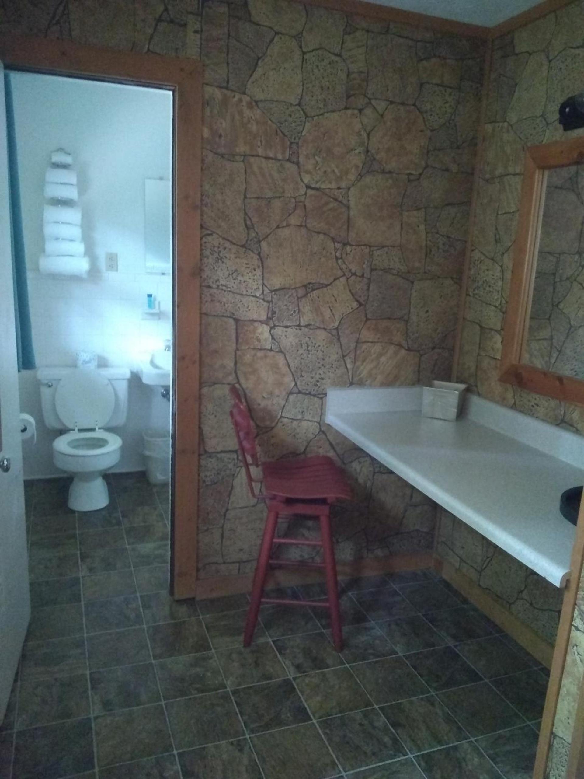 Stony Creek Motel photo 9
