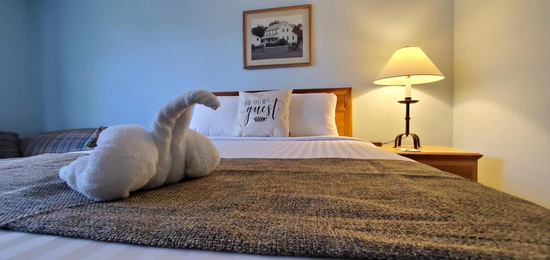 Amish Inn photo 6