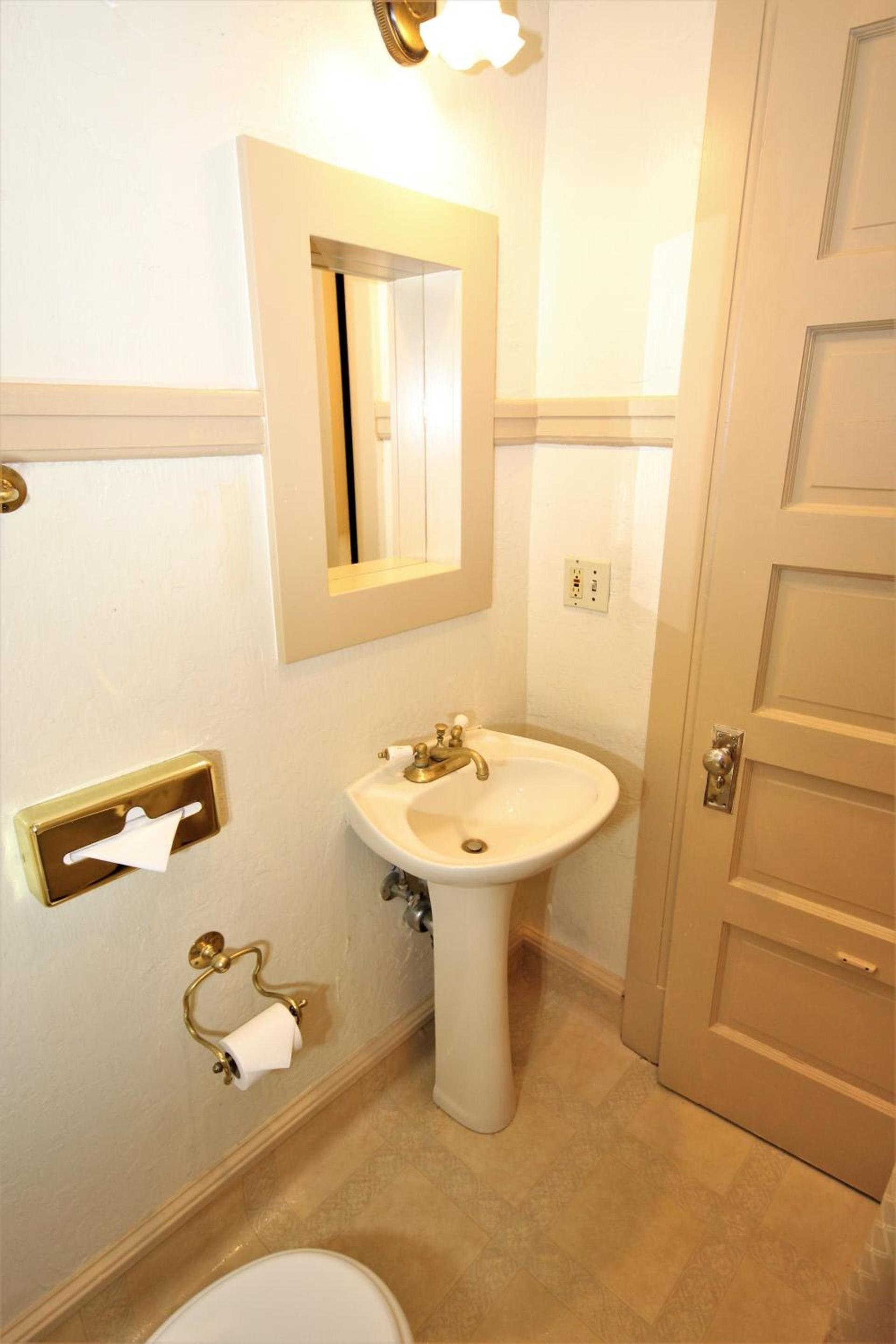 Hotel Arcata photo 11
