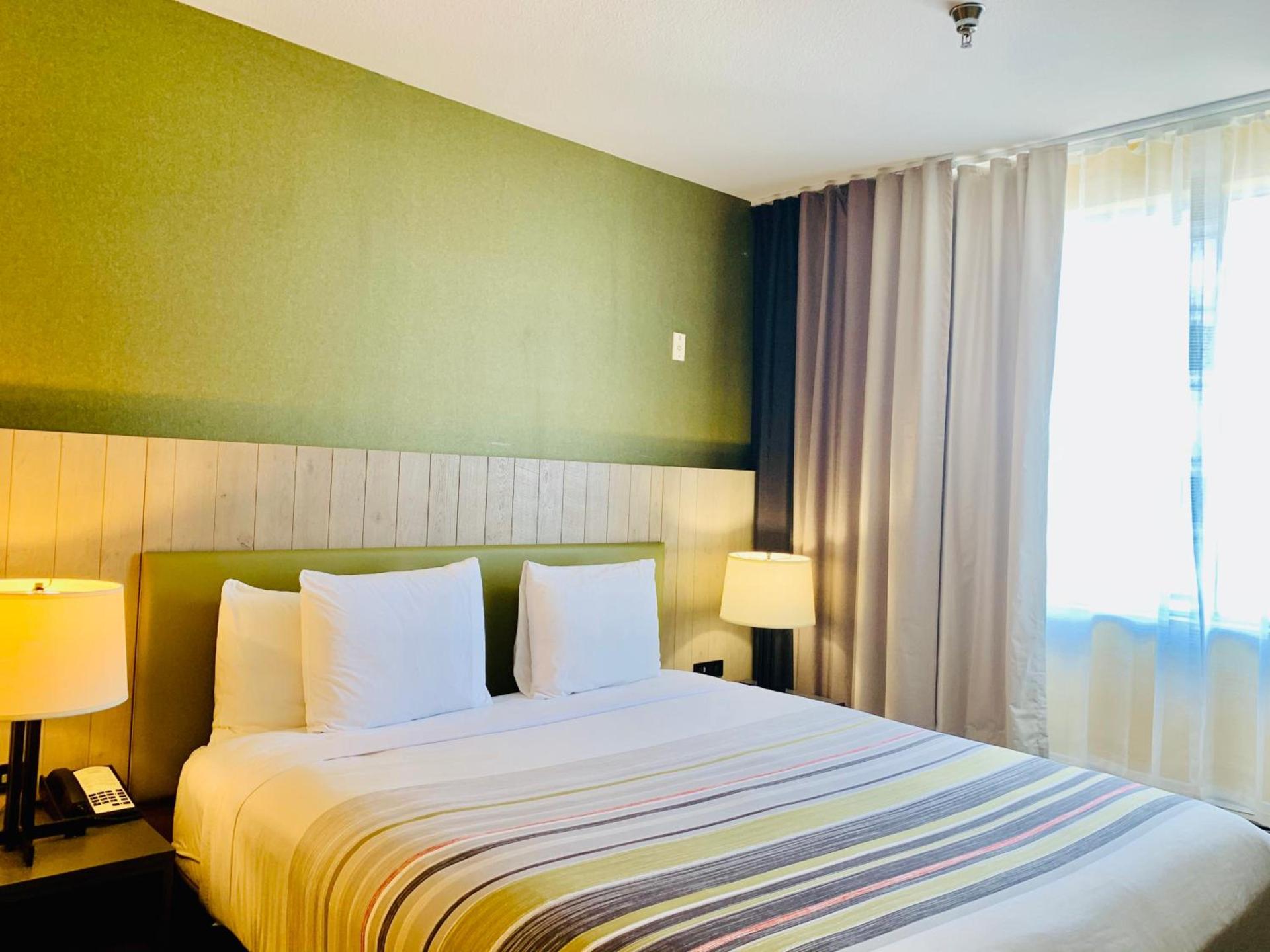 Country Inn & Suites by Radisson, San Jose International Airport, CA photo 27