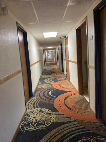 Americas Best Value Inn Champaign photo 28