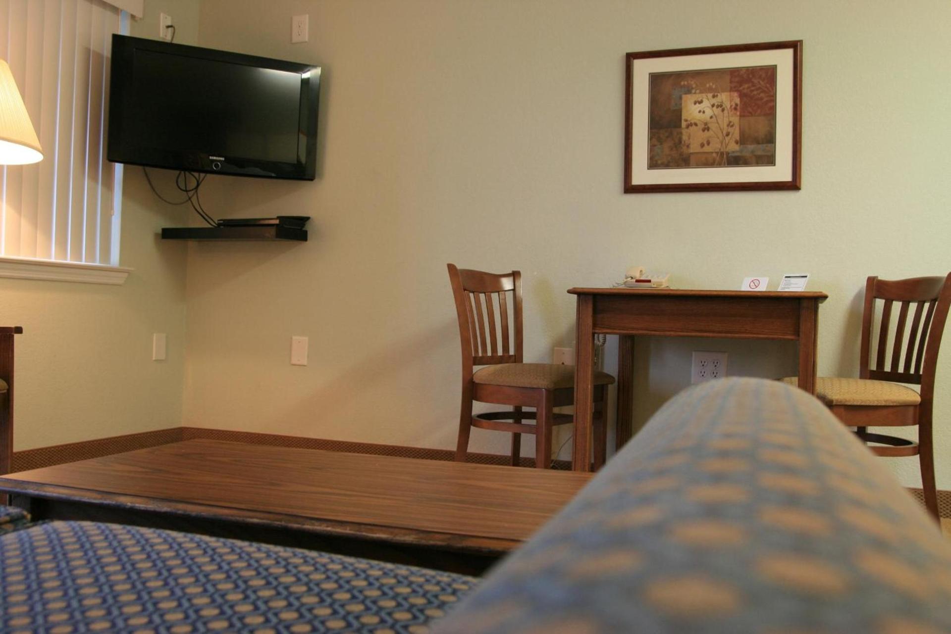 Affordable Suites Wilson photo 15