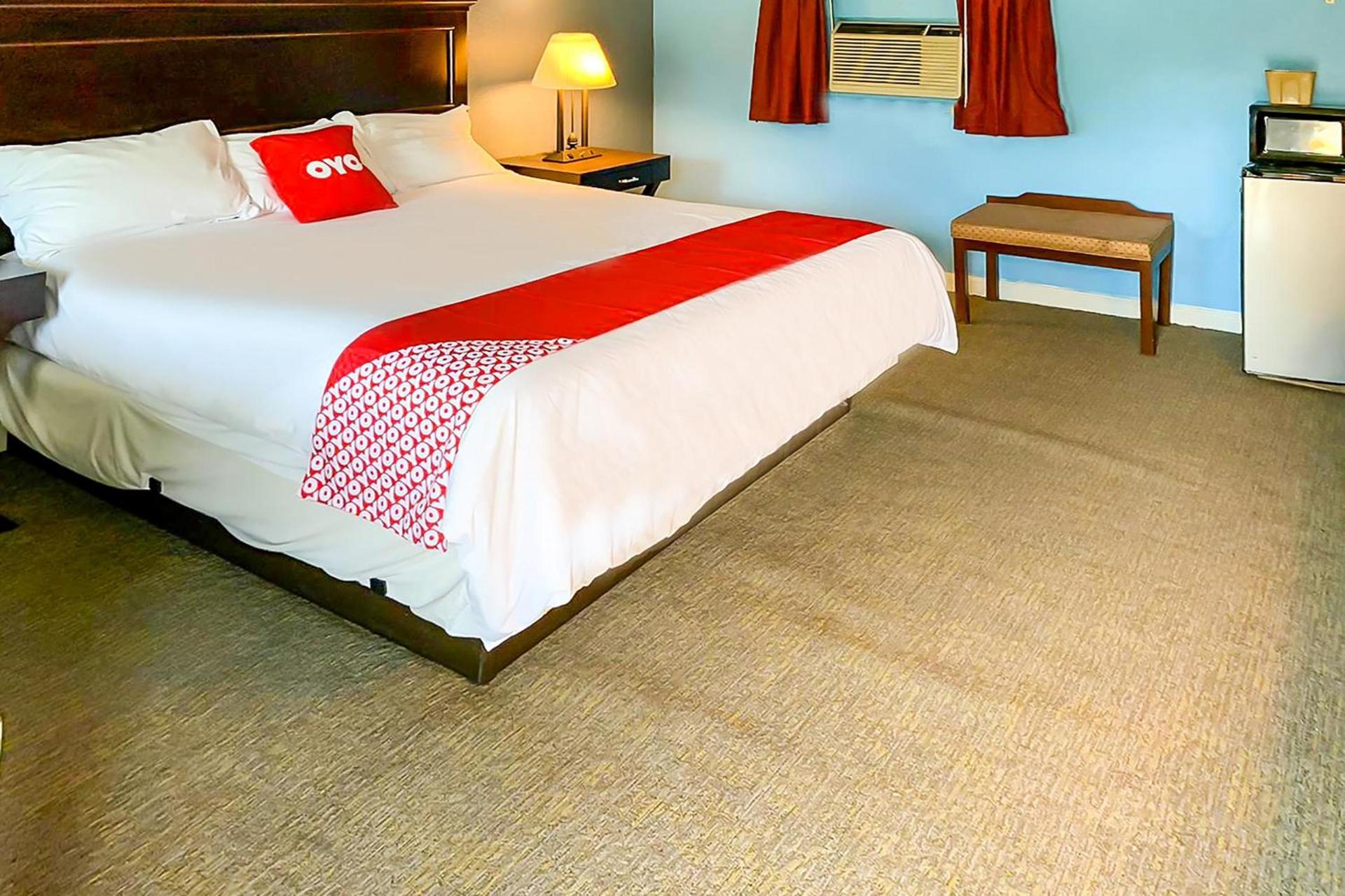 OYO Hotel Salem-Roanoke I-81 photo 11