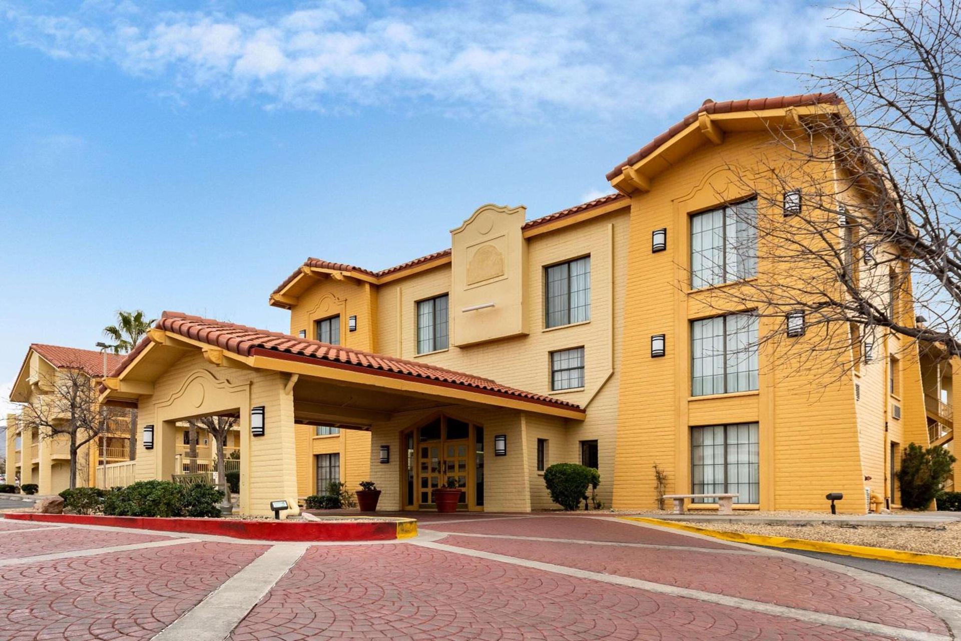 La Quinta Inn by Wyndham El Paso West photo 8