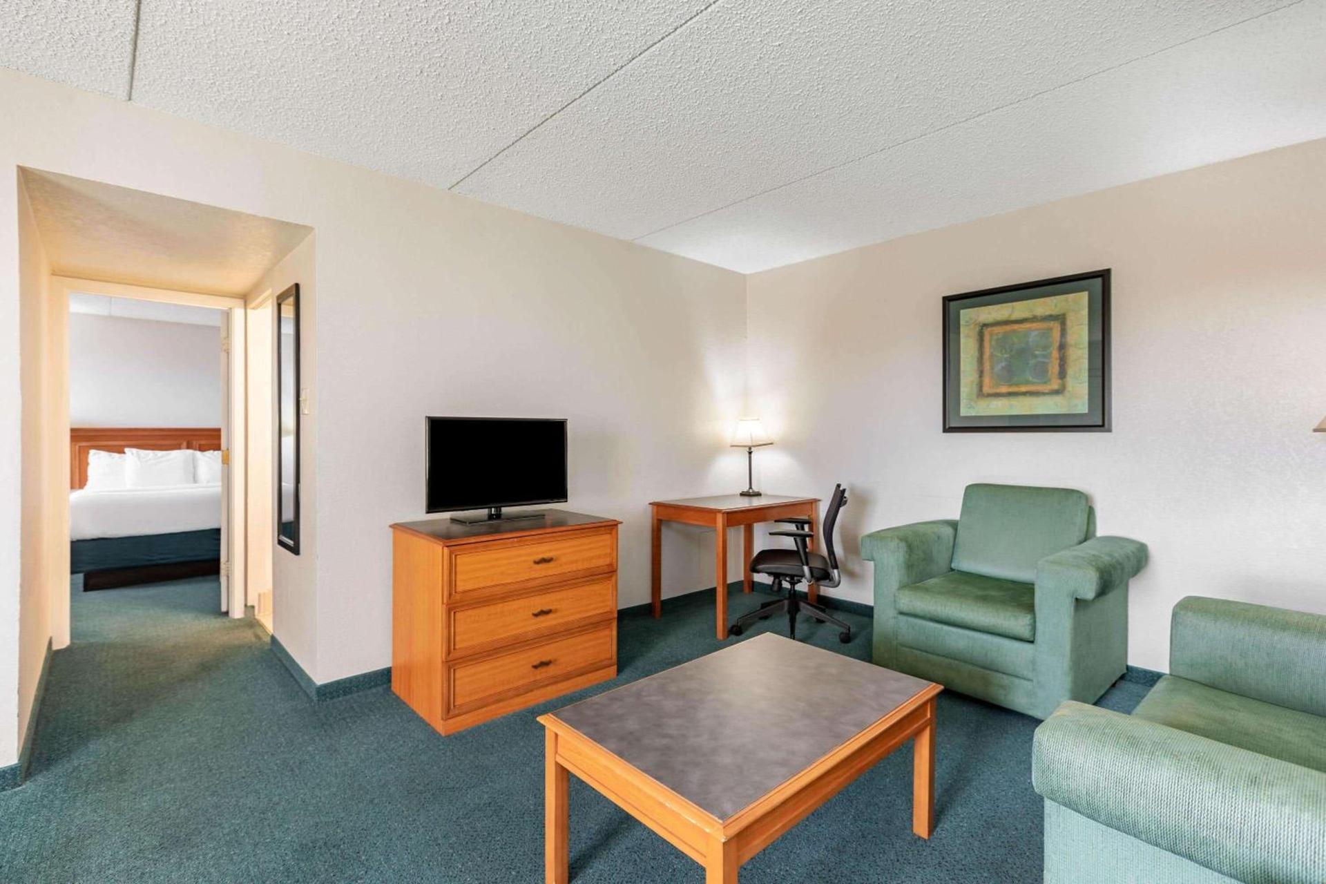 La Quinta Inn by Wyndham El Paso West photo 25