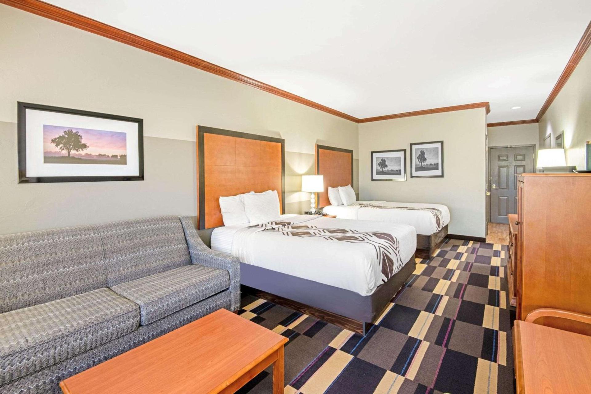 La Quinta by Wyndham Oklahoma City - Moore photo 13