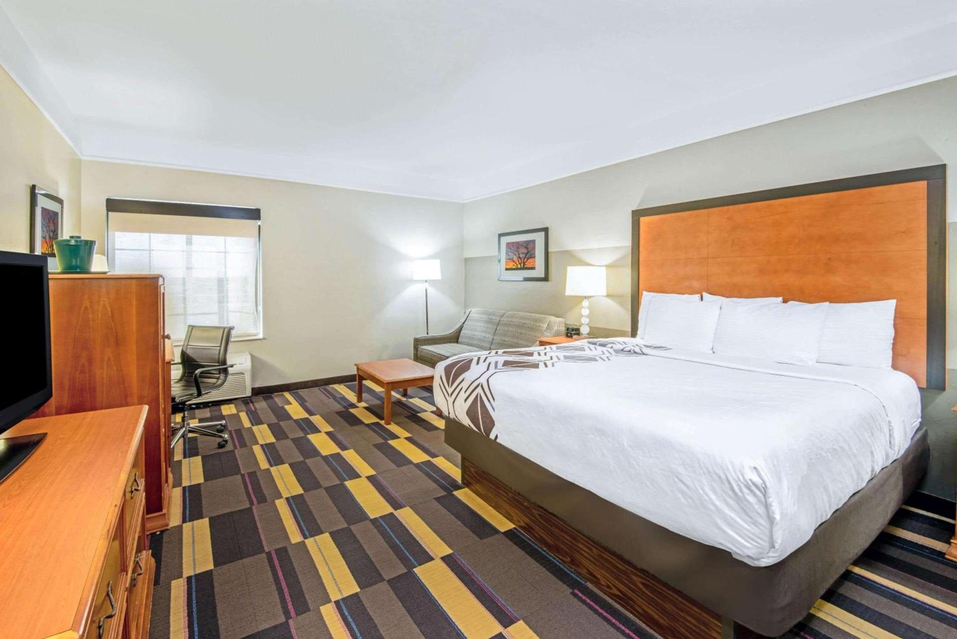 La Quinta by Wyndham Oklahoma City - Moore photo 9