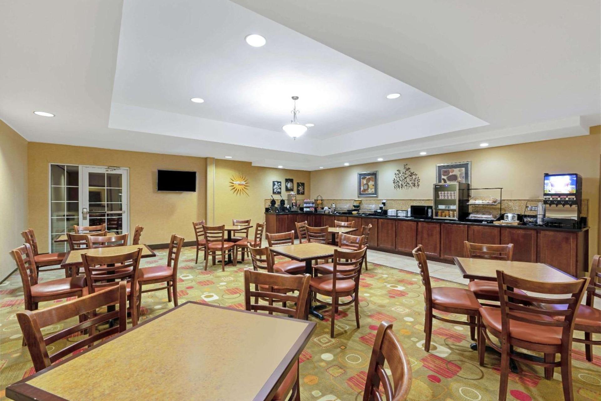 La Quinta by Wyndham Stillwater -University Area photo 4