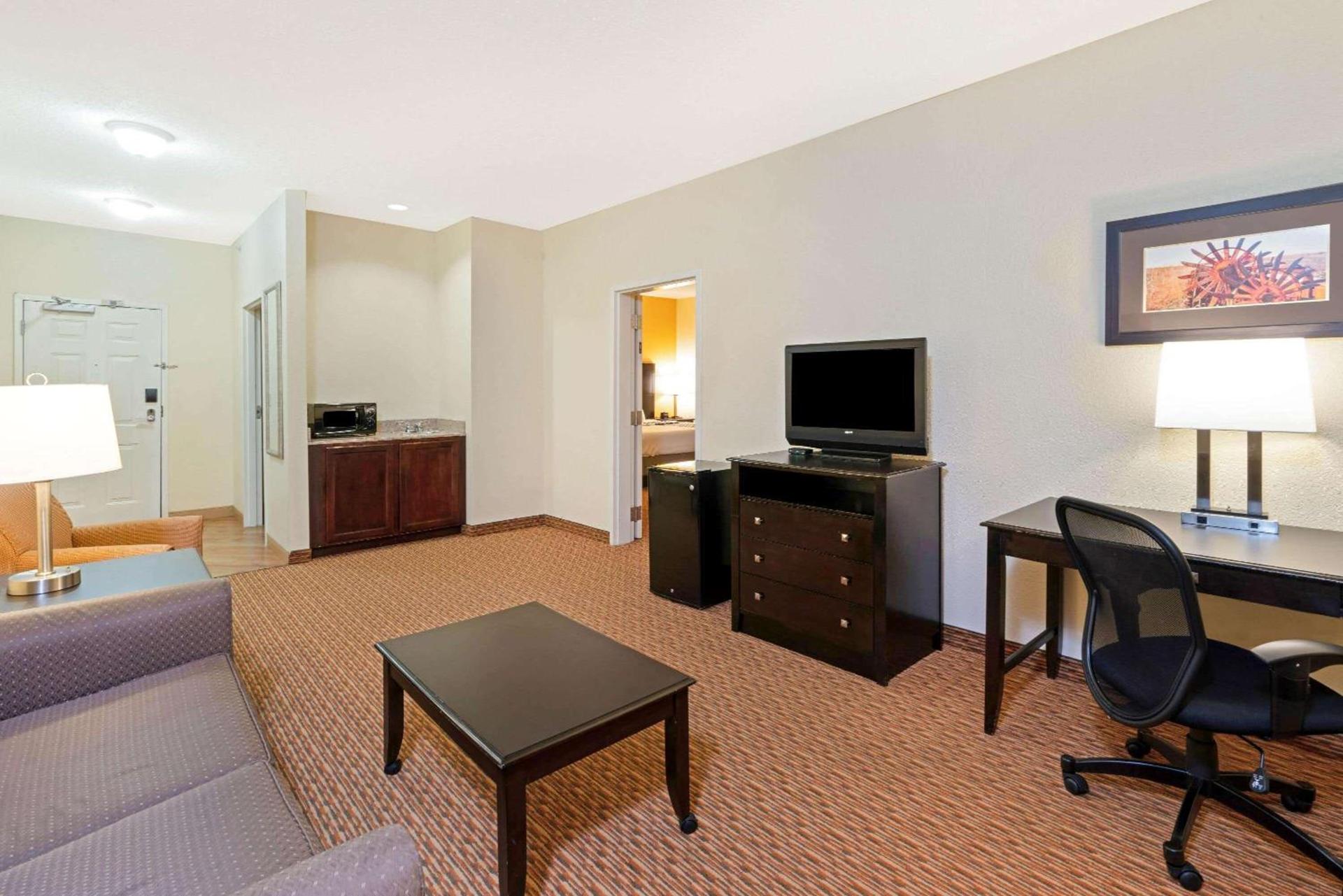 La Quinta by Wyndham Stillwater -University Area photo 26