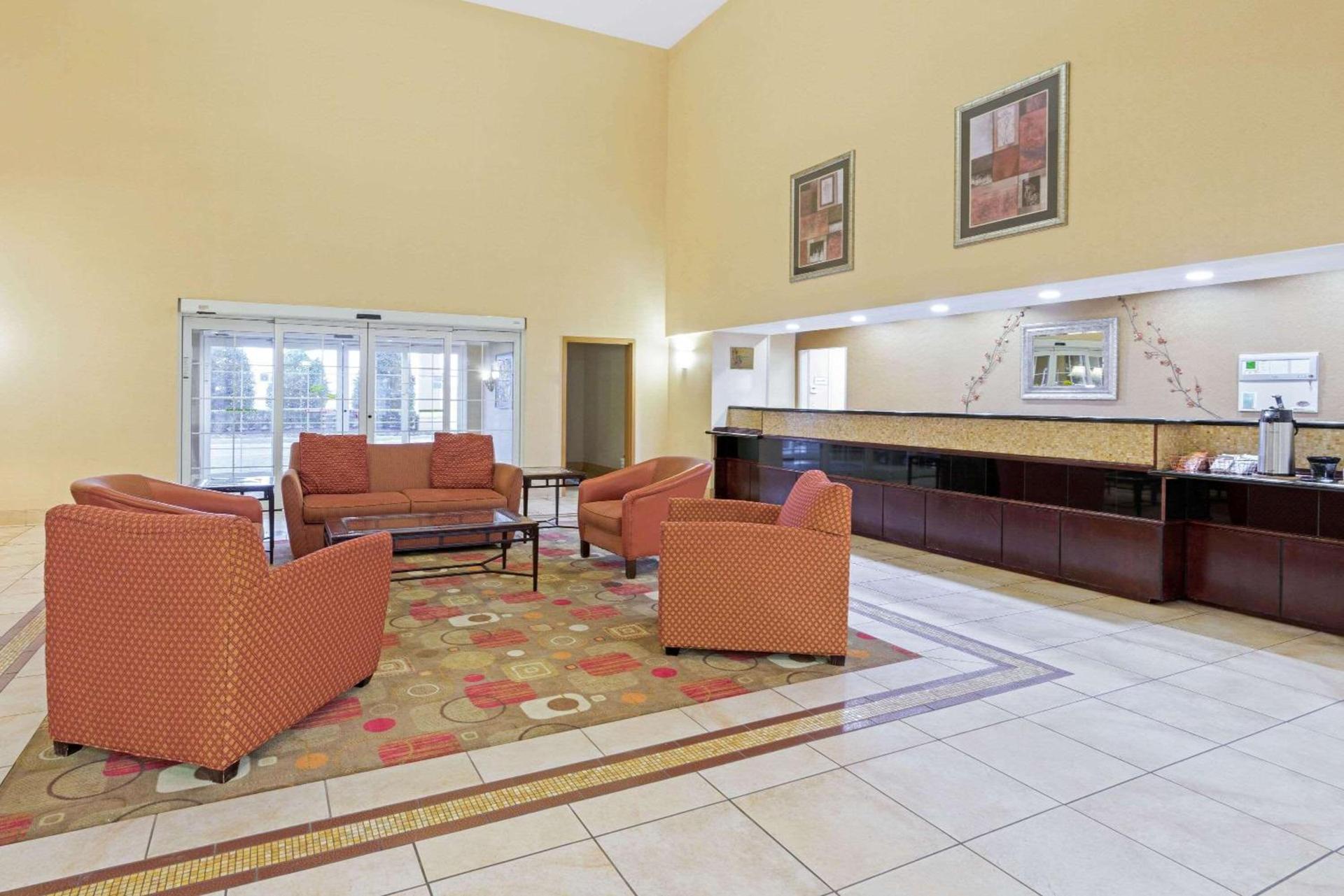 La Quinta by Wyndham Stillwater -University Area photo 30