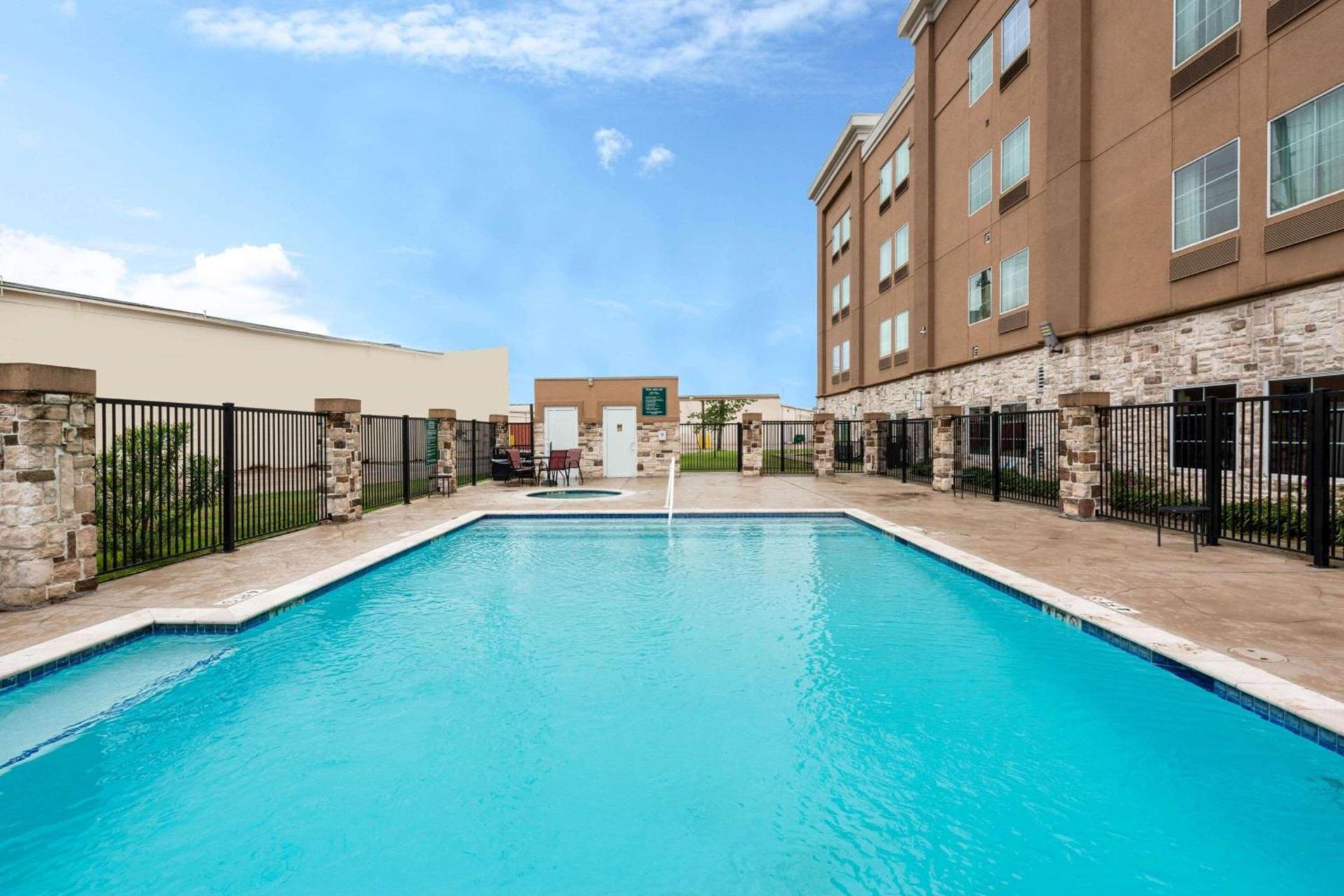 La Quinta by Wyndham Houston Humble Atascocita photo 5