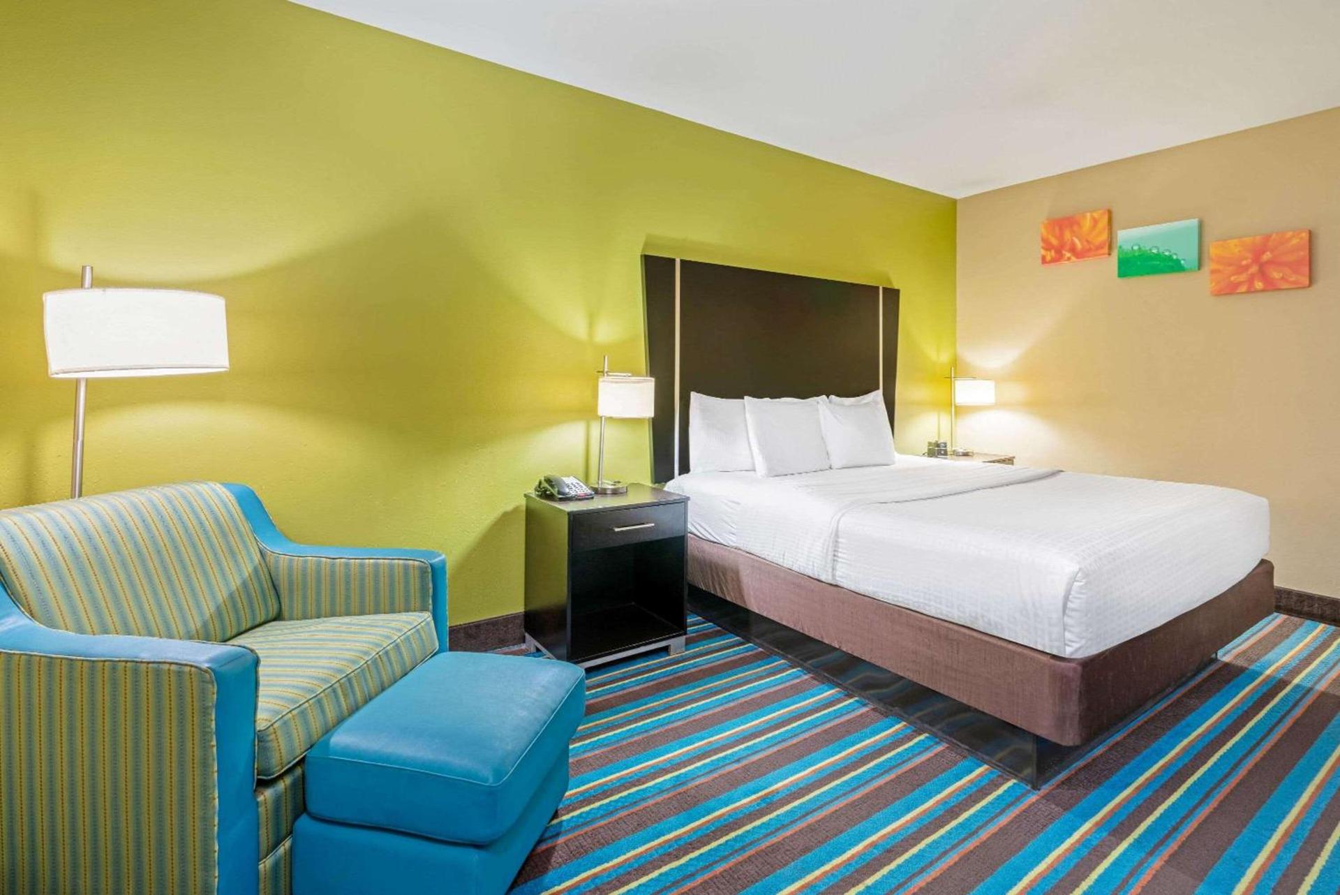 La Quinta by Wyndham Muskogee photo 51