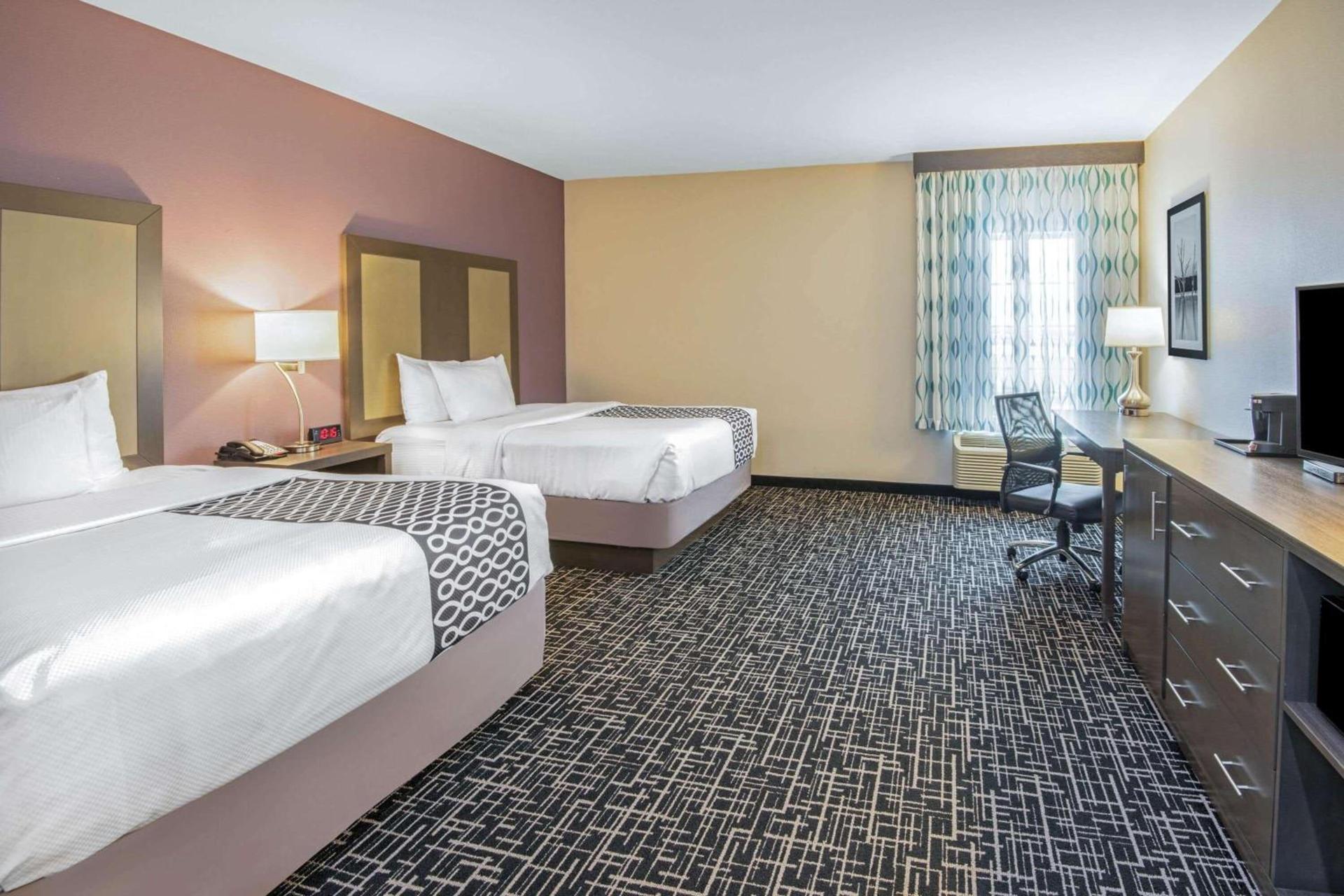 La Quinta by Wyndham Weatherford OK photo 37