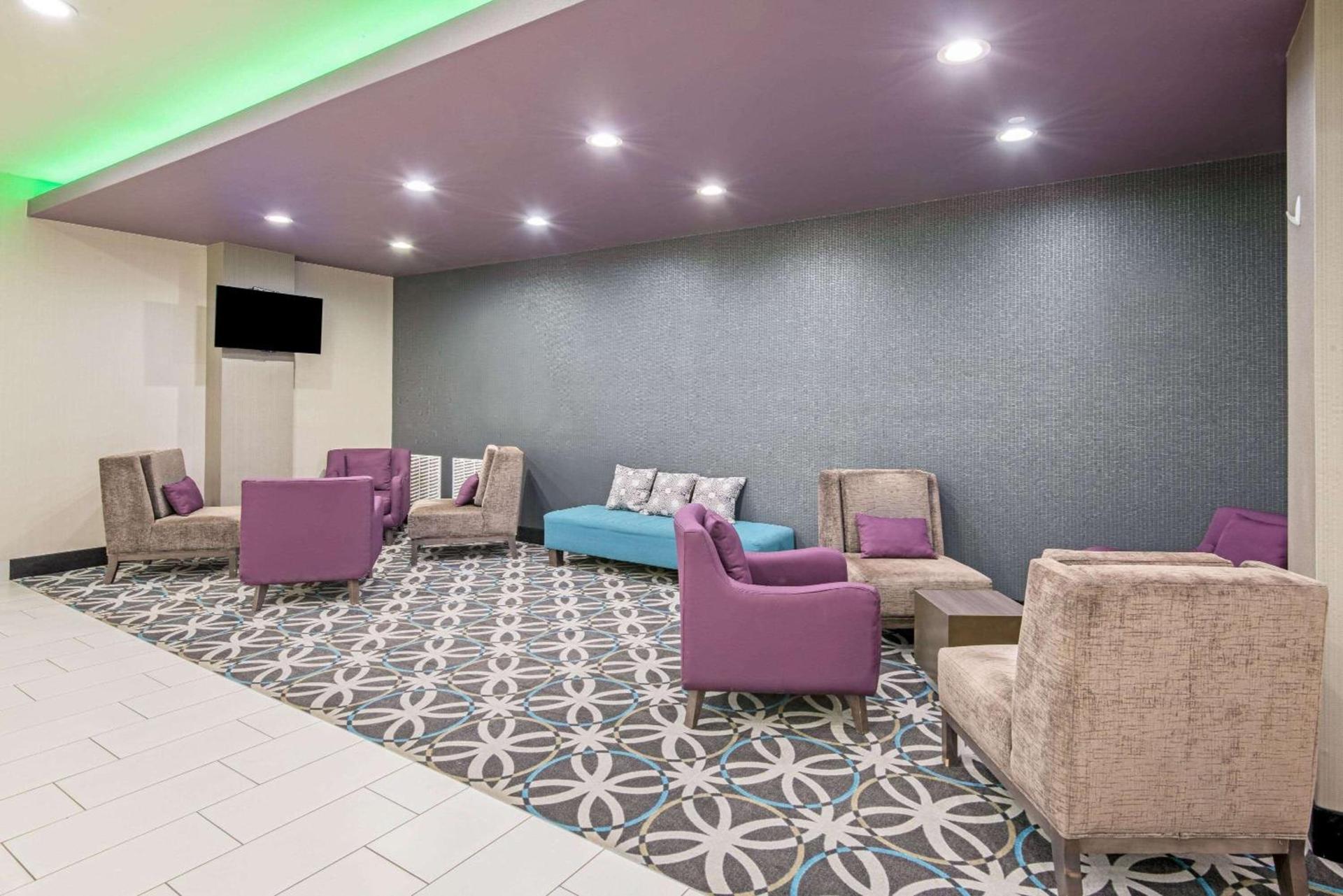 La Quinta by Wyndham Weatherford OK photo 24